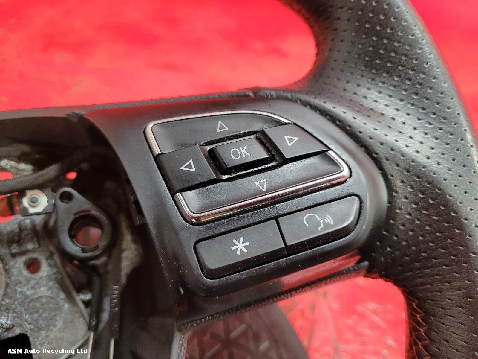 View Auto part Steering Wheel Mg Hs 2021