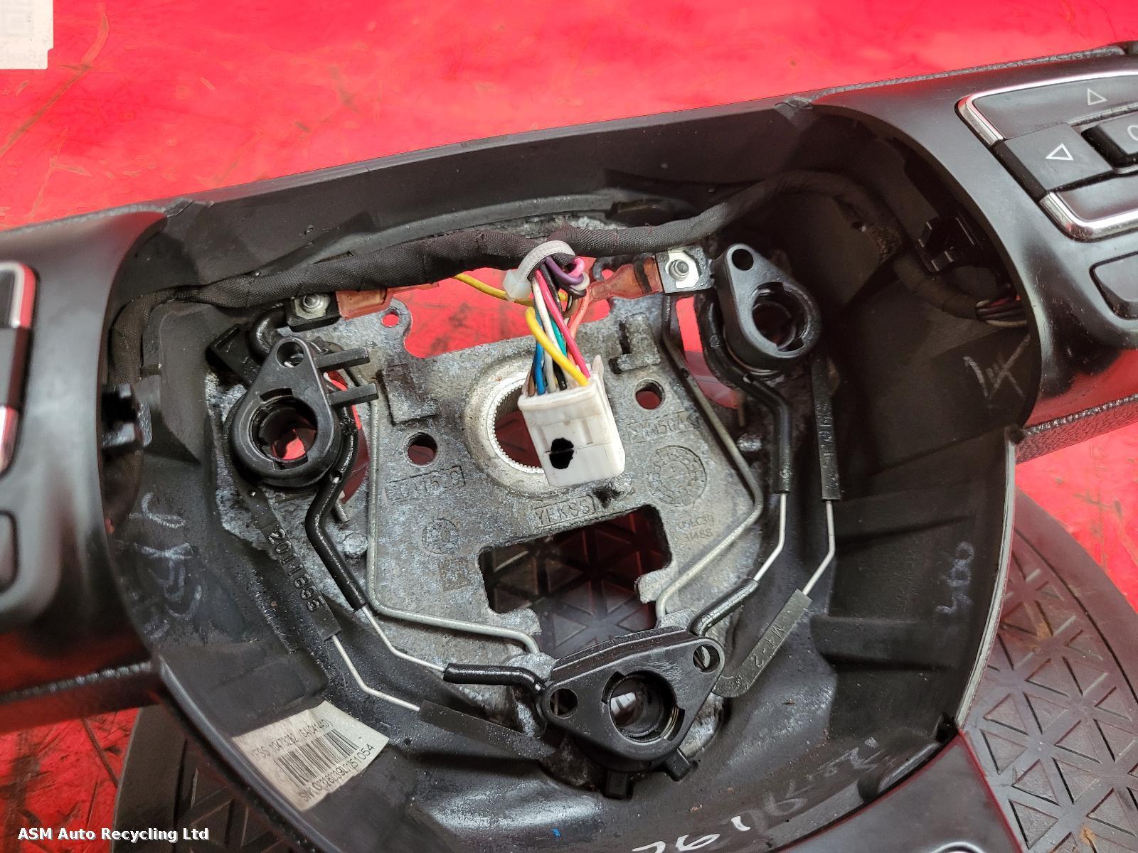 View Auto part Steering Wheel Mg Hs 2021
