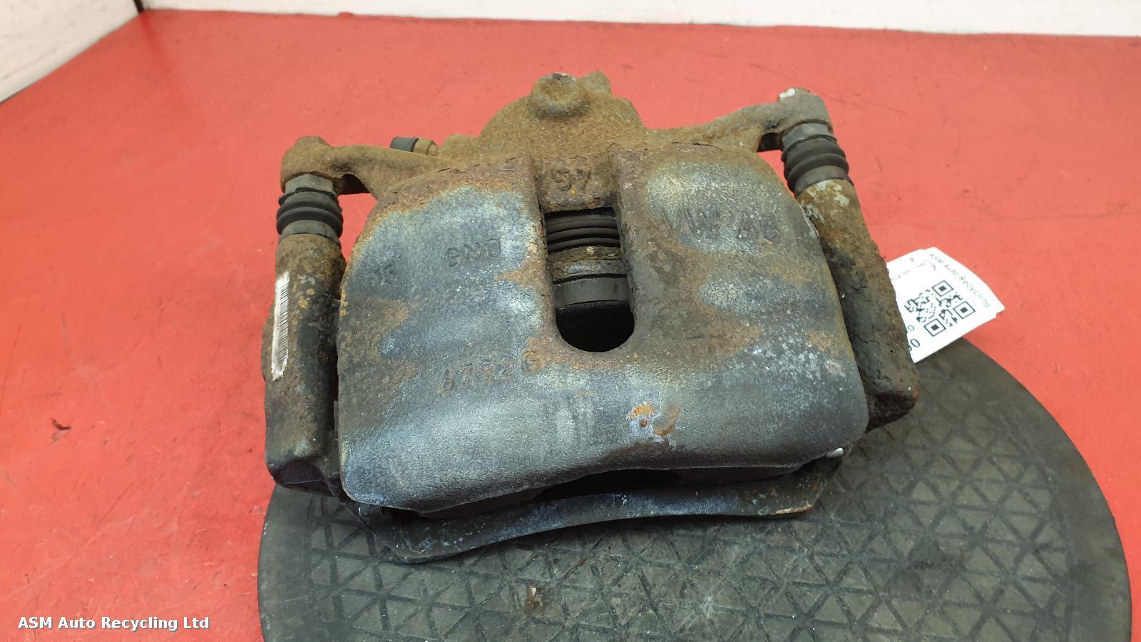 View Auto part Caliper Volkswagen Golf 2015