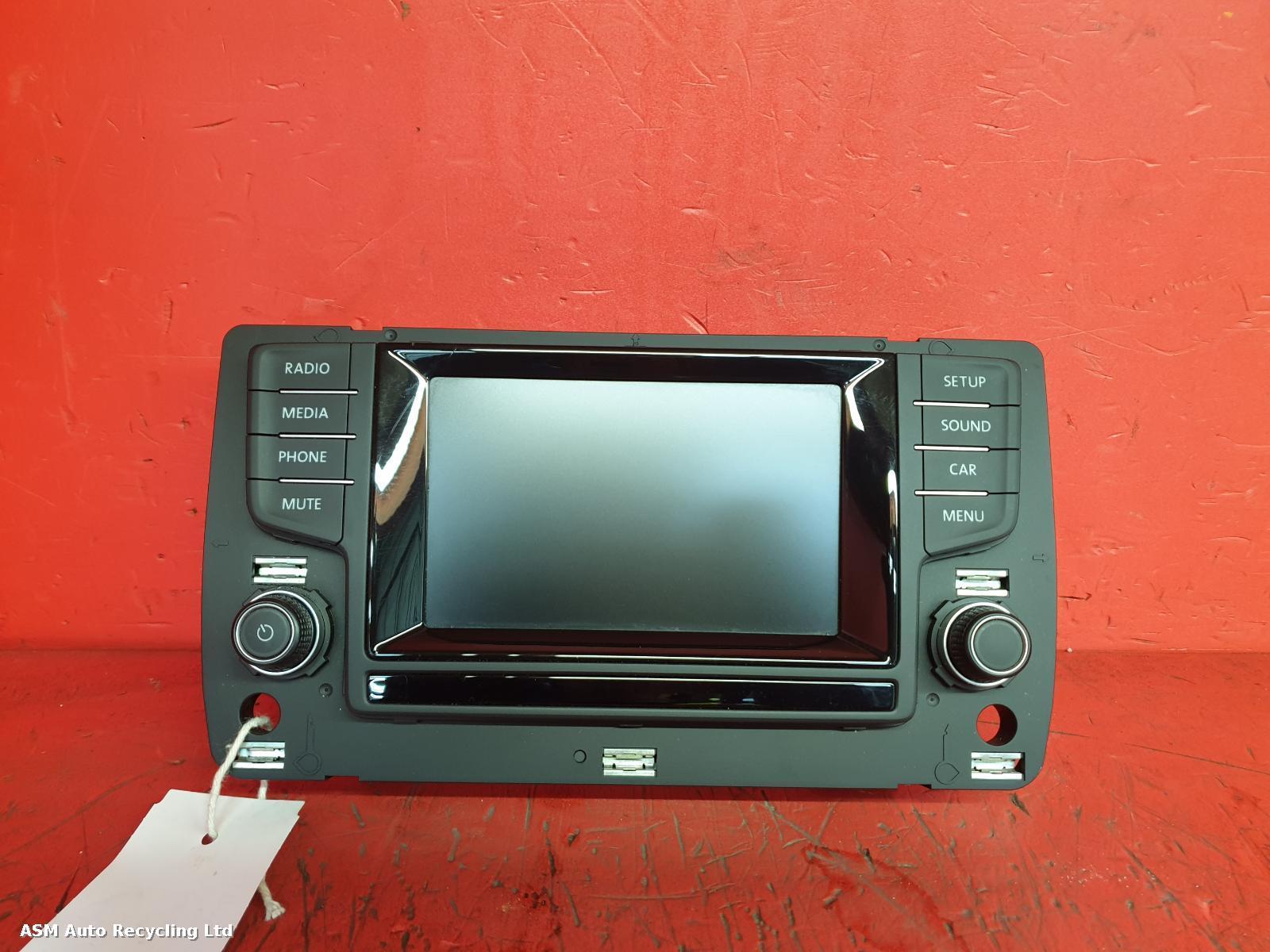View Auto part Radio Display Volkswagen Golf 2015