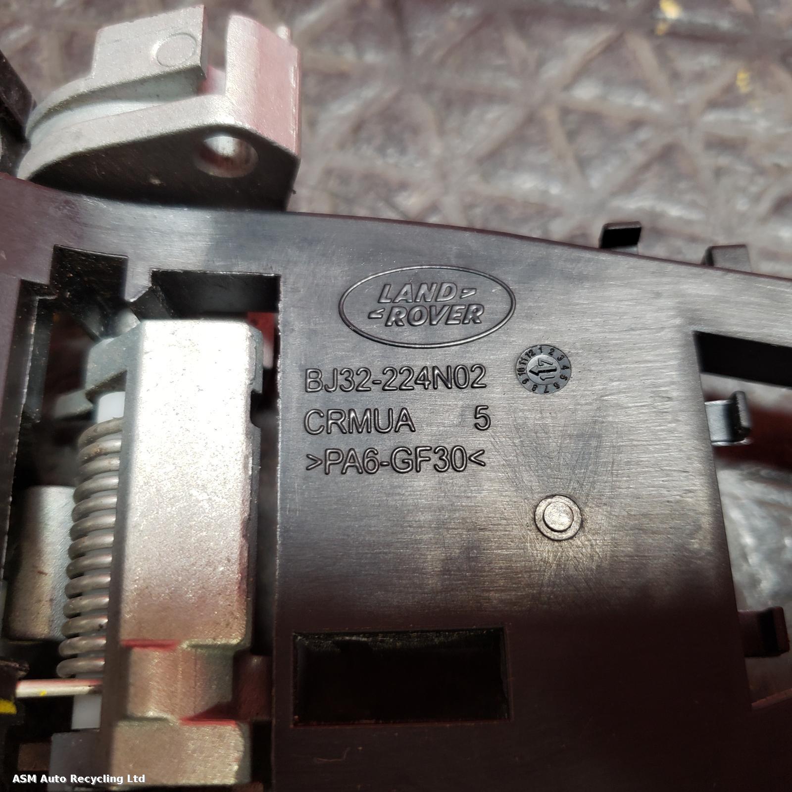 View Auto part Door Lock Assembly Jaguar F-pace 2017