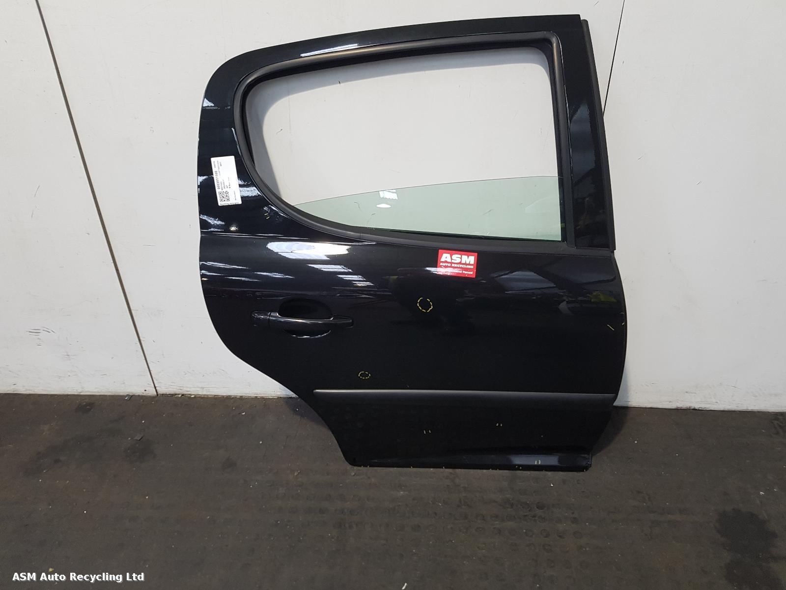 View Auto part R Rear Door Peugeot 207 2011