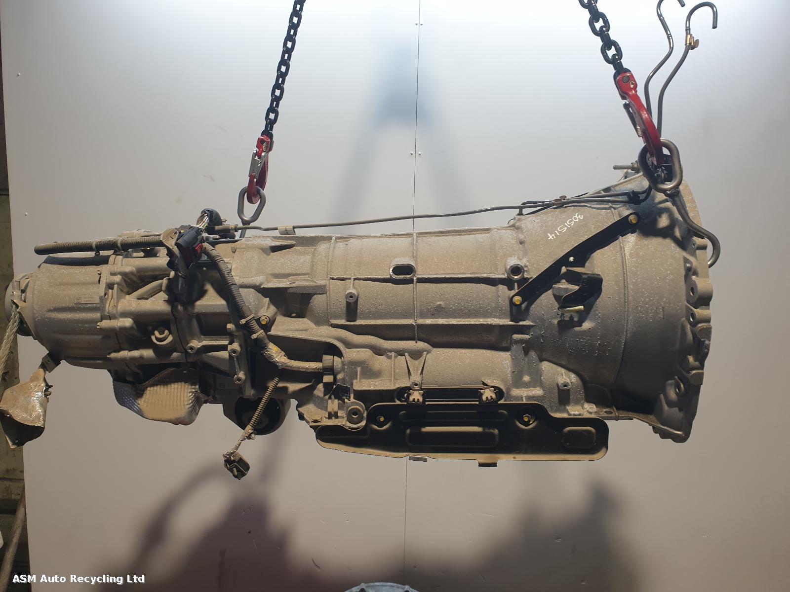 View Auto part Gearbox Land Rover Defender 2024