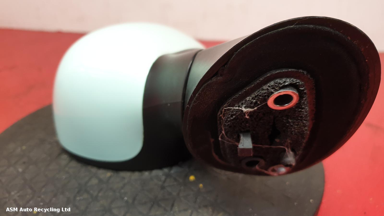 View Auto part L Door Mirror Fiat 500 2015