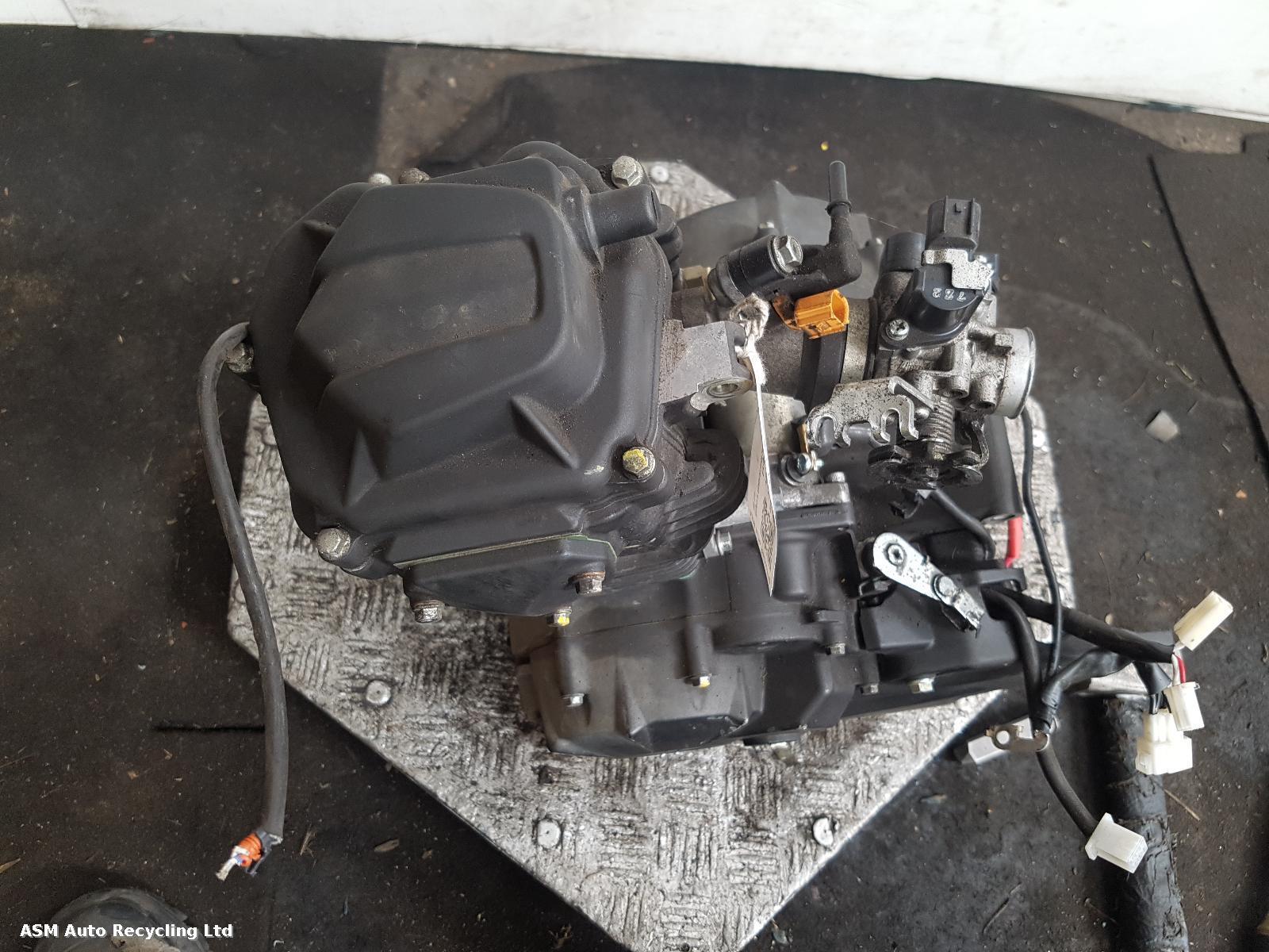 View Auto part Engine Yamaha Ys 125 2019
