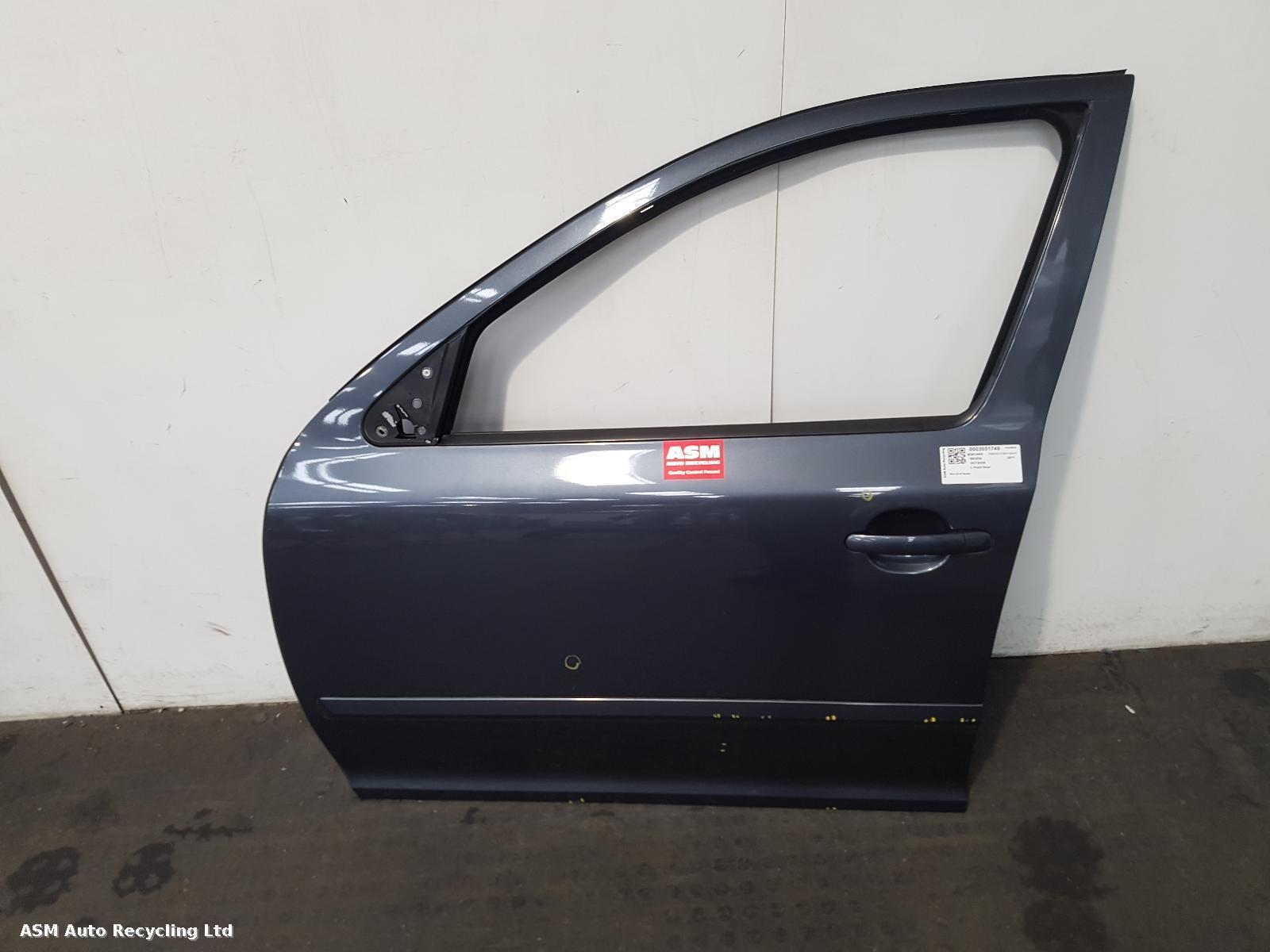 View Auto part L Front Door Skoda Octavia 2011