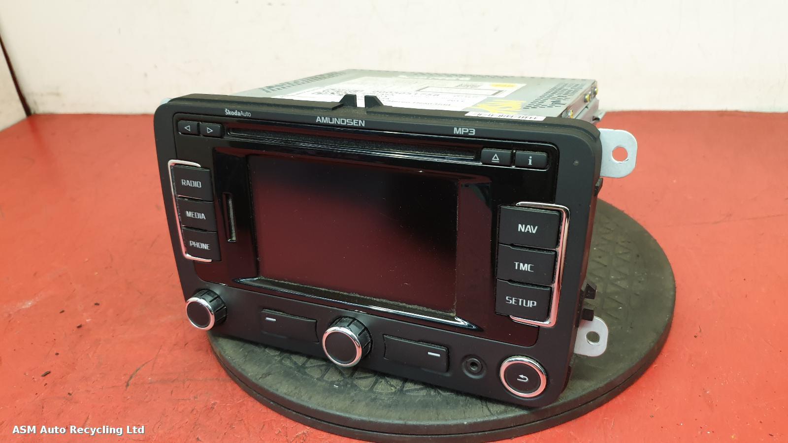 View Auto part A/V Equipment Skoda Octavia 2011