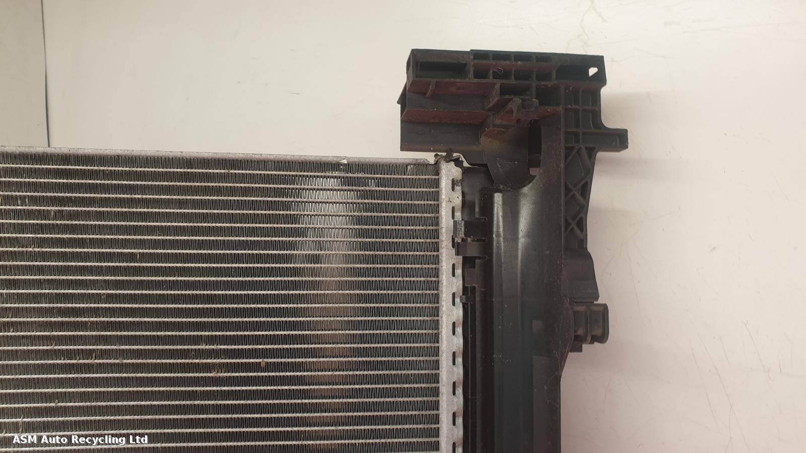 View Auto part Radiator Mercedes C Class 2017