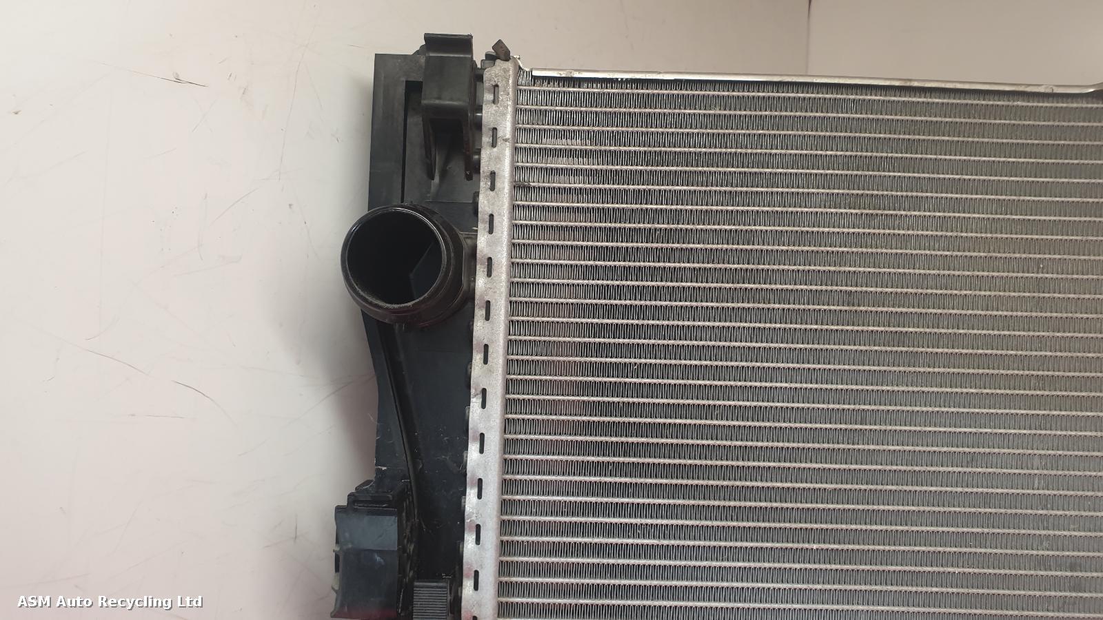 View Auto part Radiator Mercedes C Class 2017