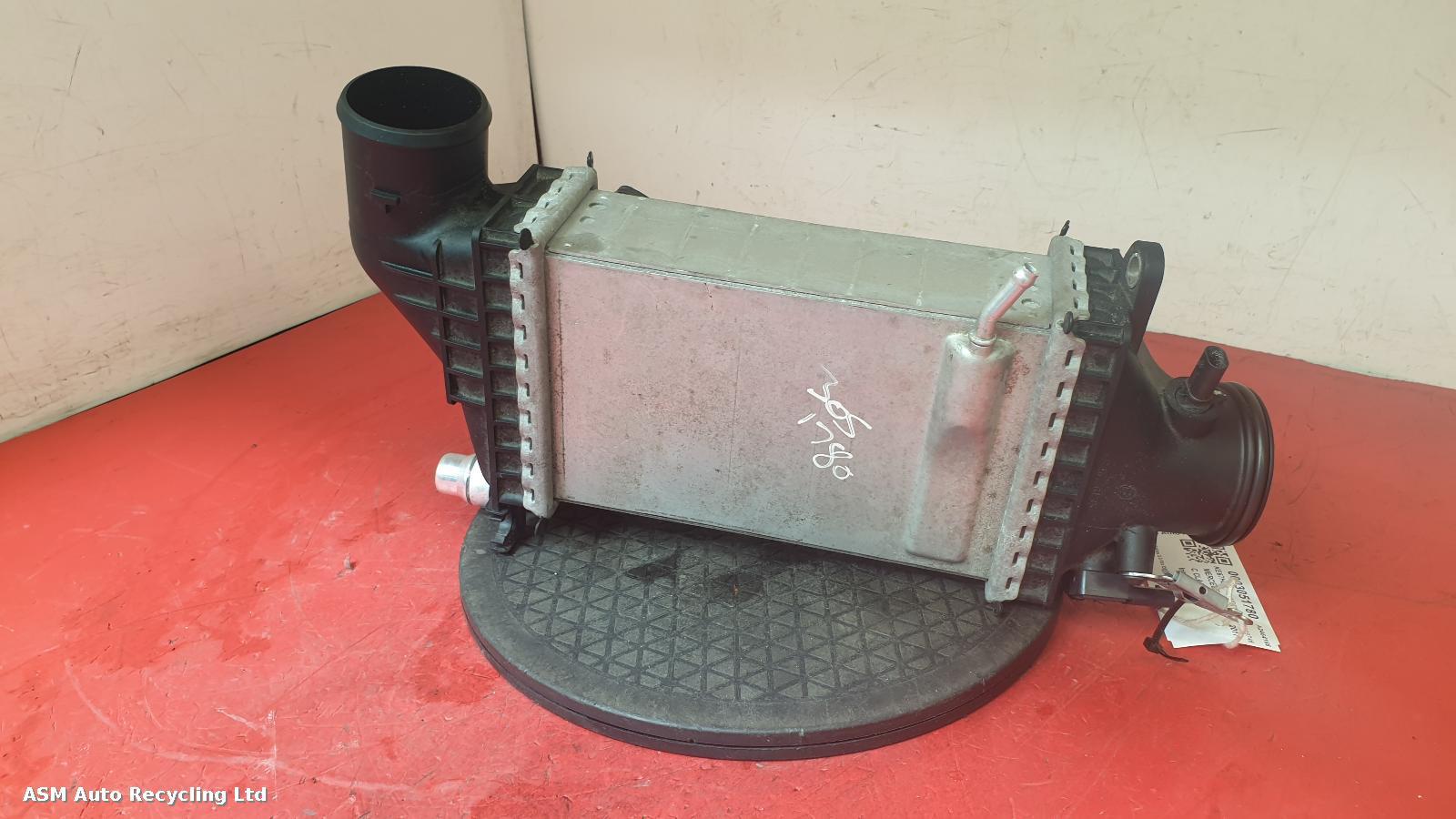 View Auto part Intercooler Mercedes C Class 2017
