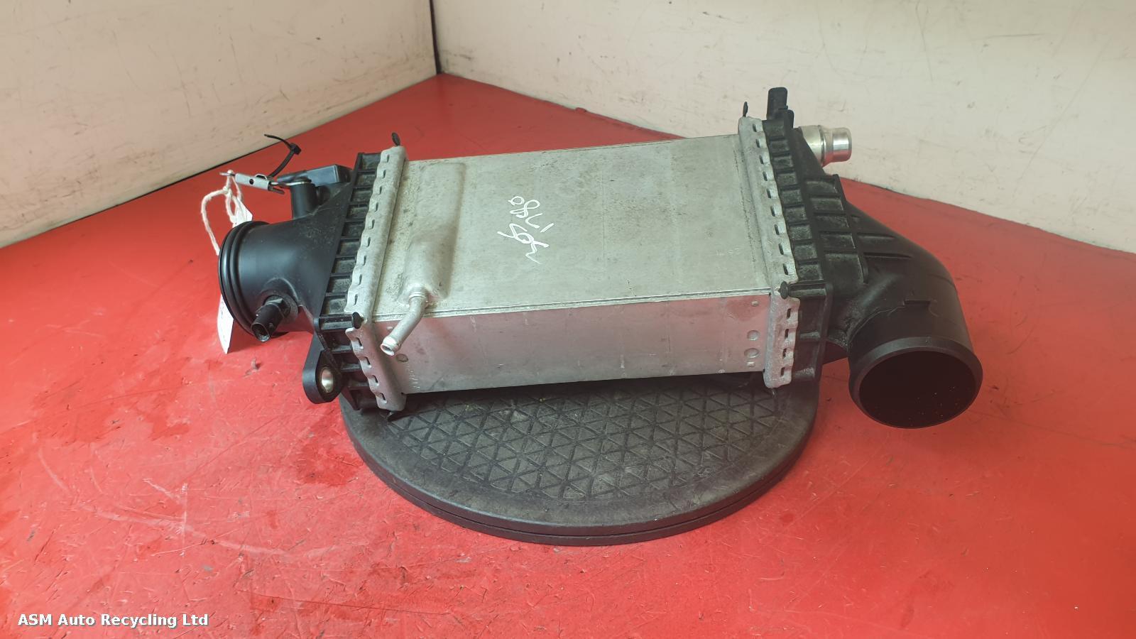 View Auto part Intercooler Mercedes C Class 2017