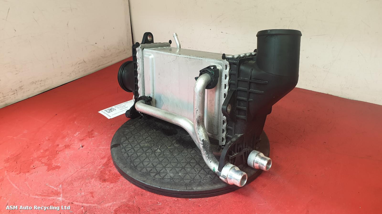 View Auto part Intercooler Mercedes C Class 2017