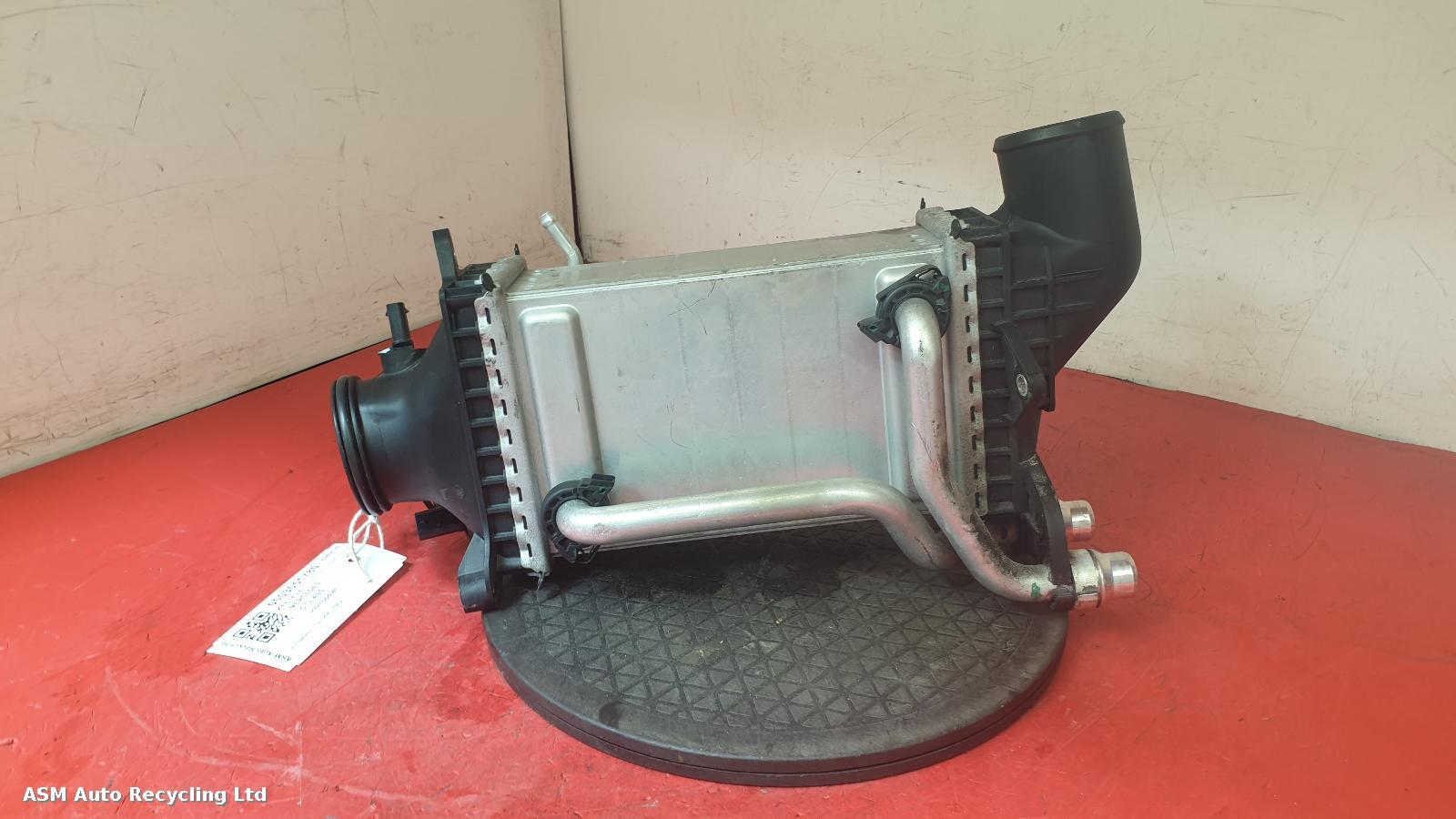 View Auto part Intercooler Mercedes C Class 2017