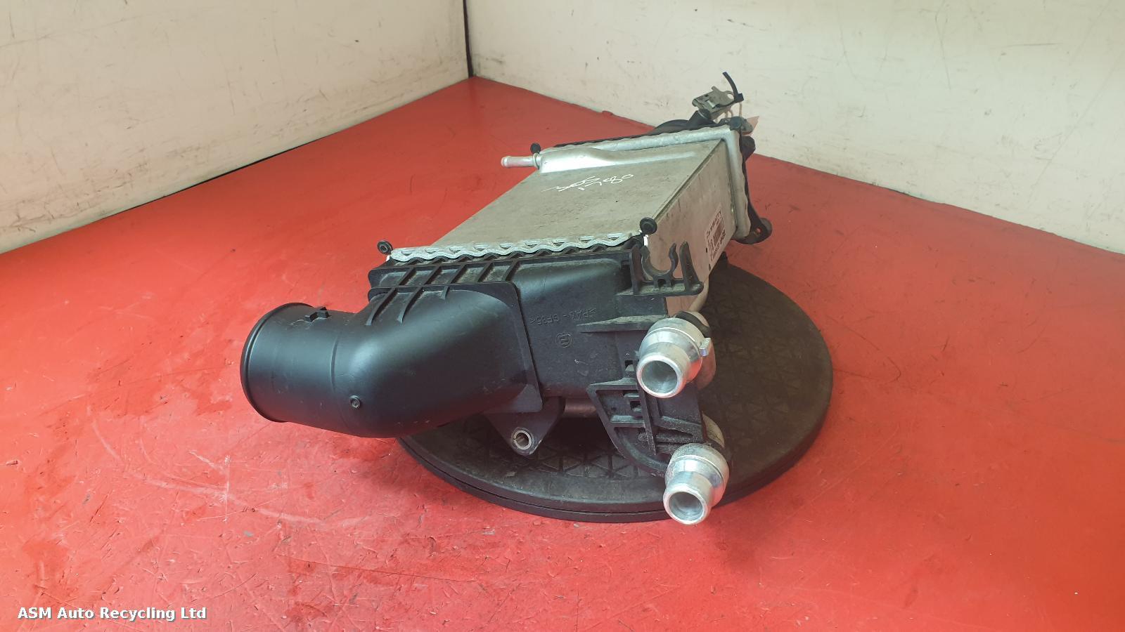 View Auto part Intercooler Mercedes C Class 2017