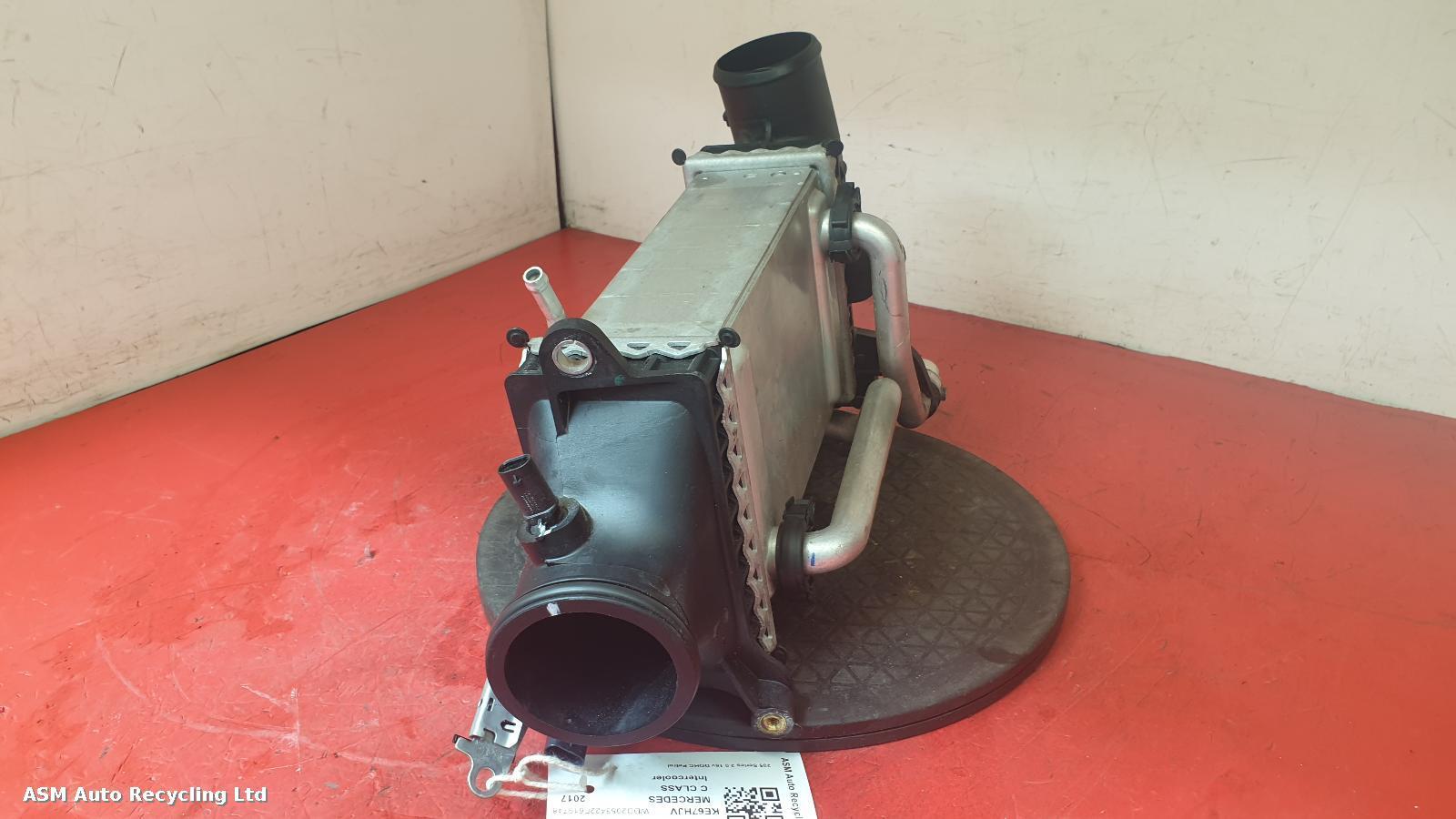 View Auto part Intercooler Mercedes C Class 2017