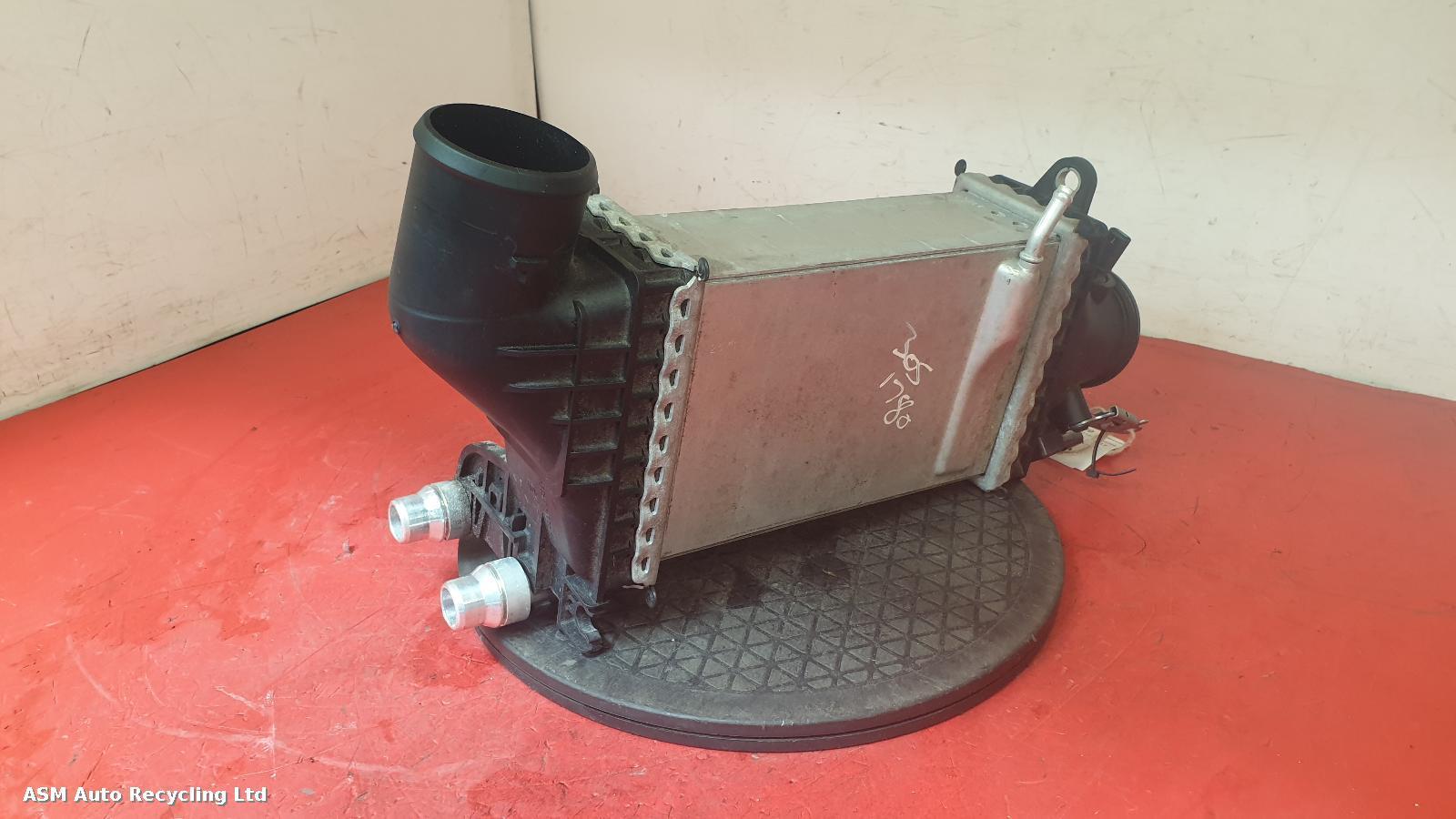 View Auto part Intercooler Mercedes C Class 2017