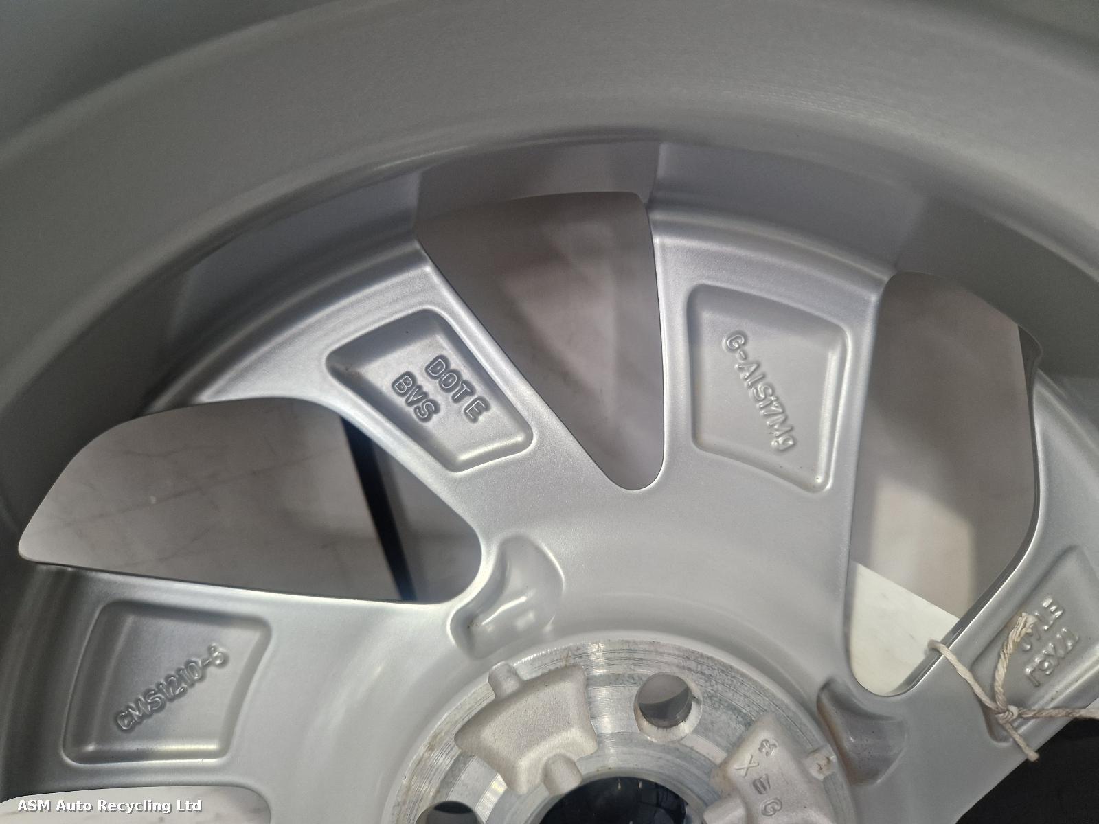 View Auto part Wheel Set Toyota Aygo X 2023