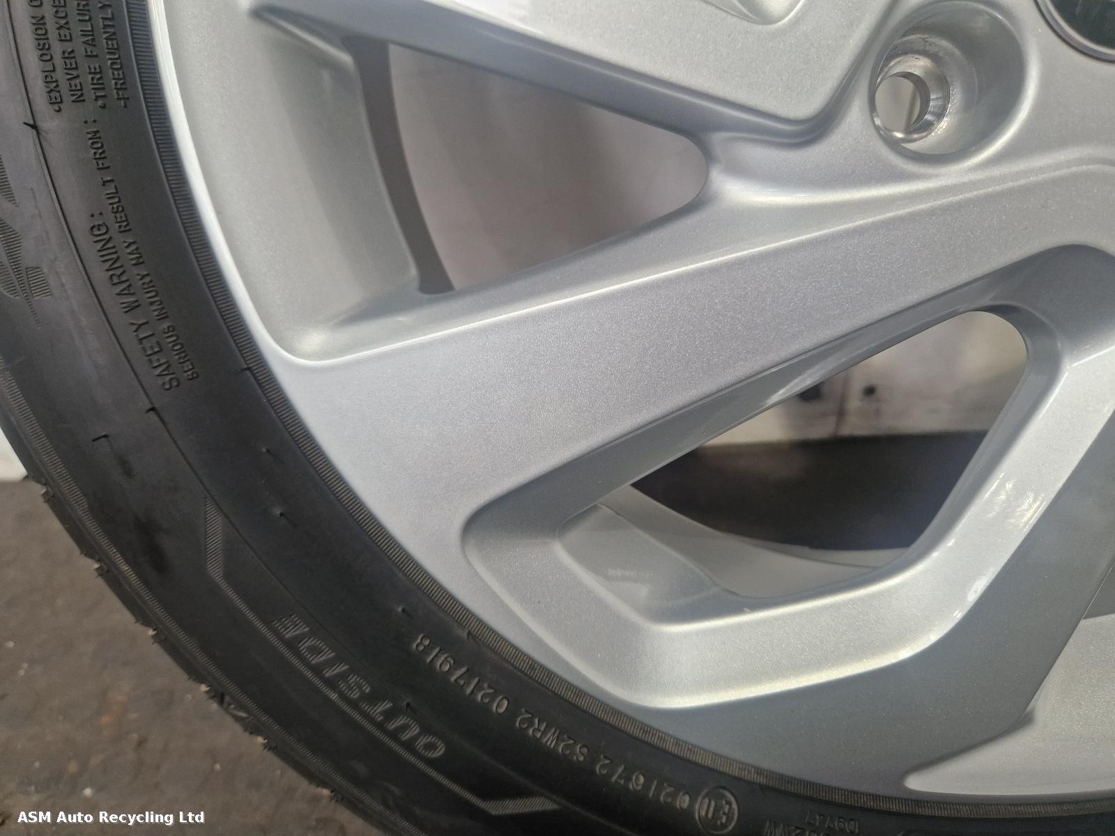 View Auto part Wheel Set Toyota Aygo X 2023