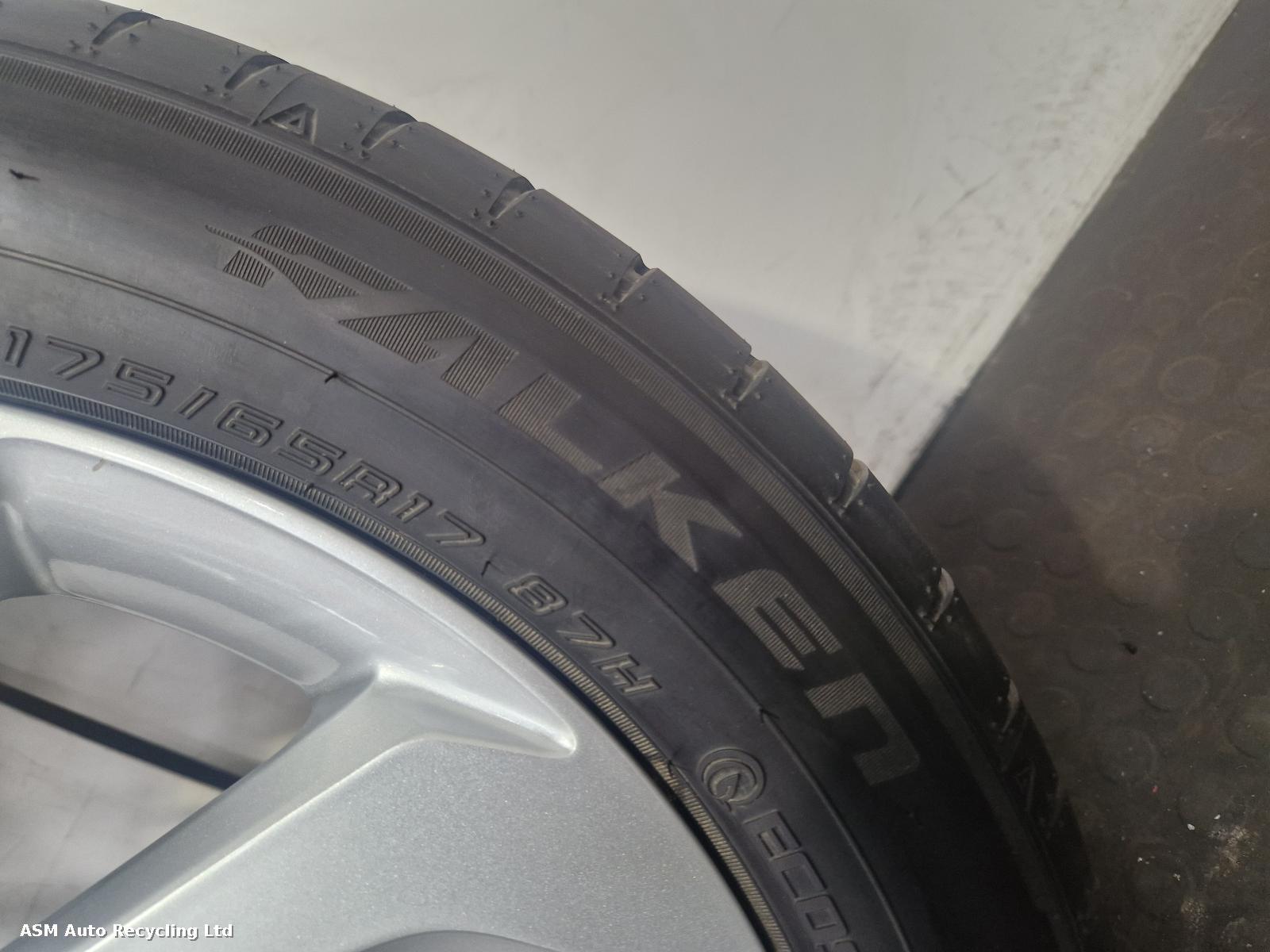 View Auto part Wheel Set Toyota Aygo X 2023