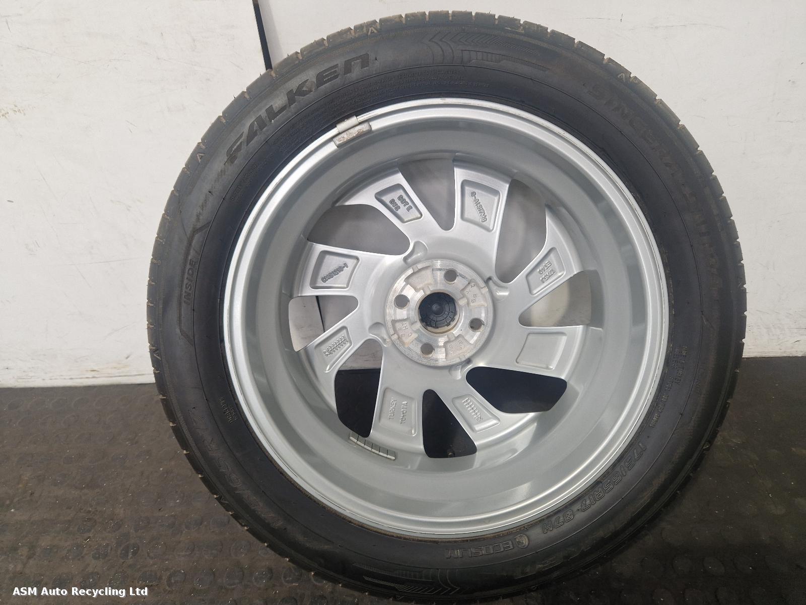 View Auto part Wheel Set Toyota Aygo X 2023