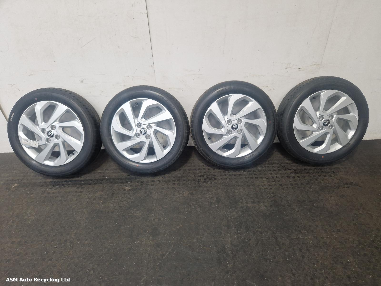 View Auto part Wheel Set Toyota Aygo X 2023