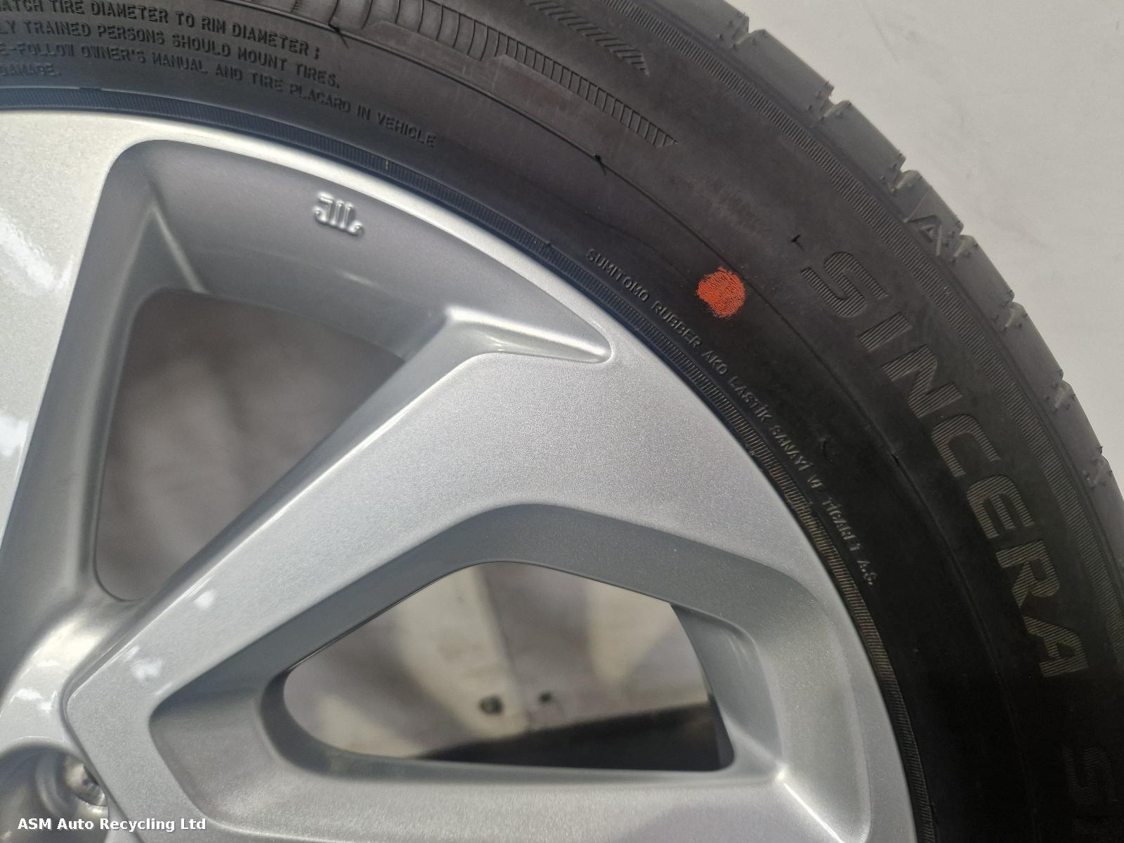 View Auto part Wheel Set Toyota Aygo X 2023