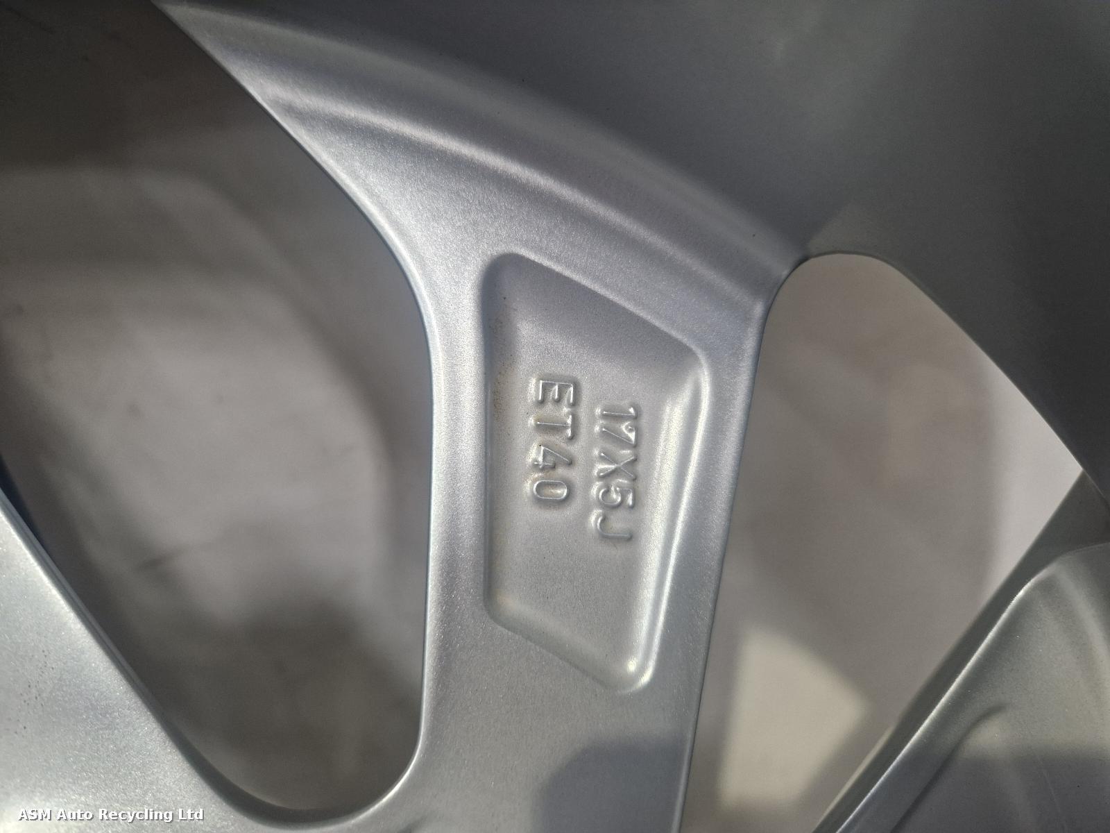 View Auto part Wheel Set Toyota Aygo X 2023