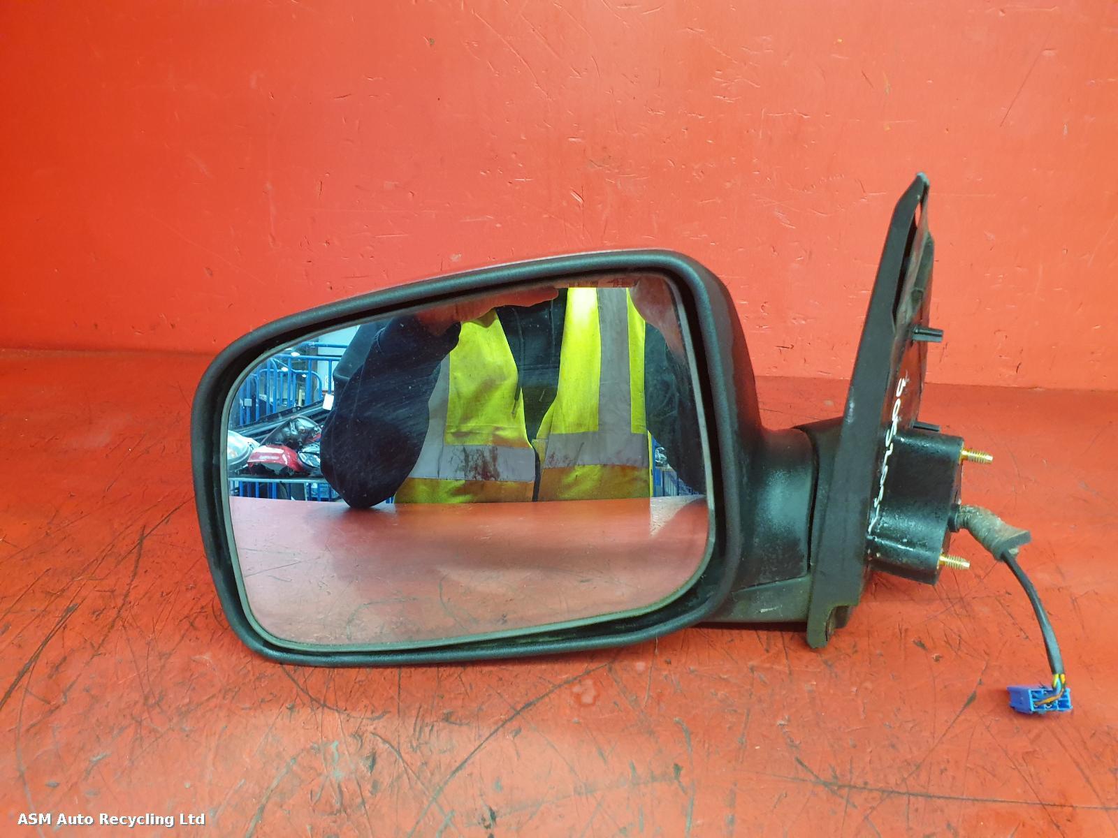 View Auto part L Door Mirror Great Wall Motors Steed 2015
