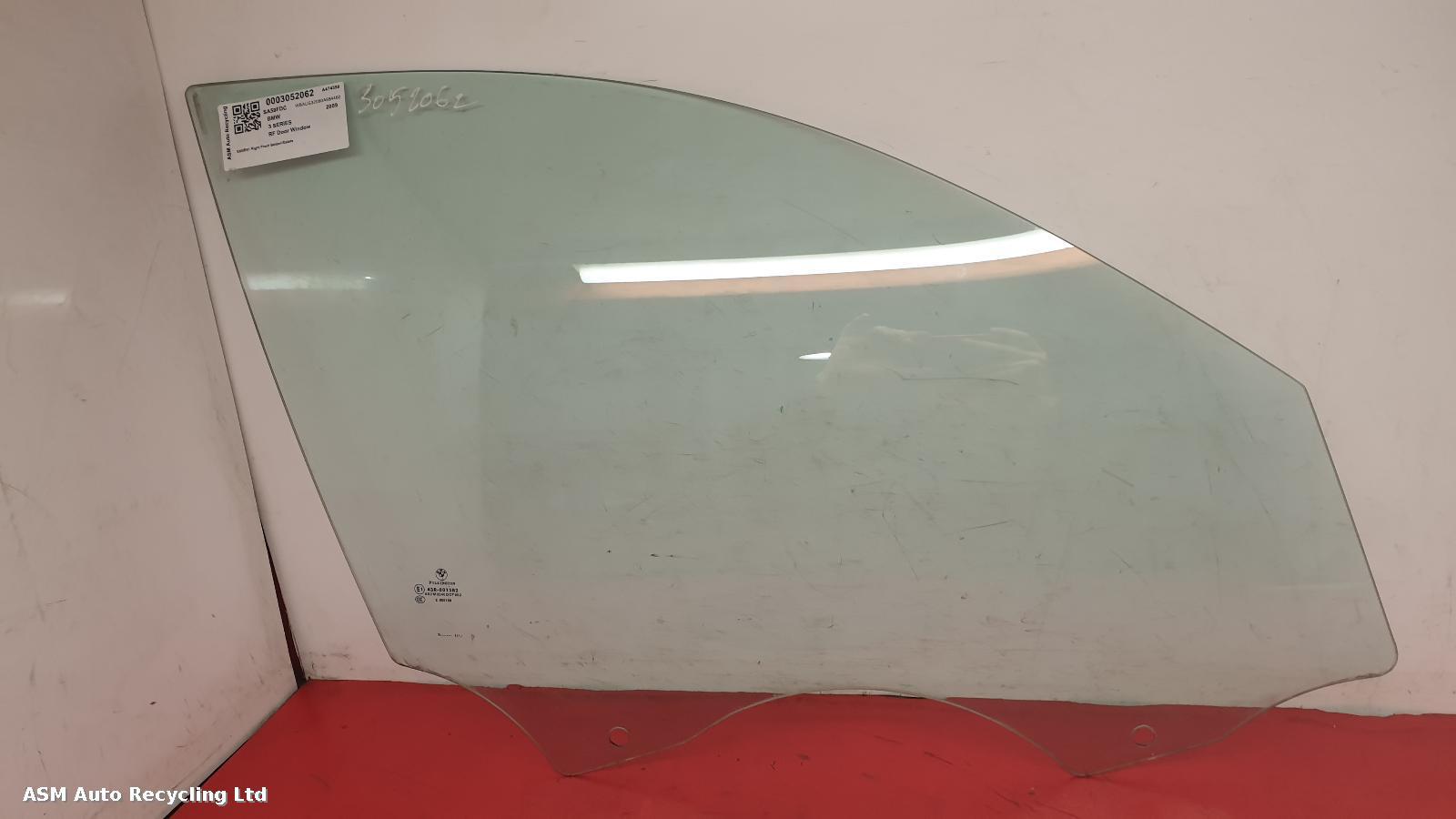 View Auto part RF Door Window Bmw 3 Series 2009