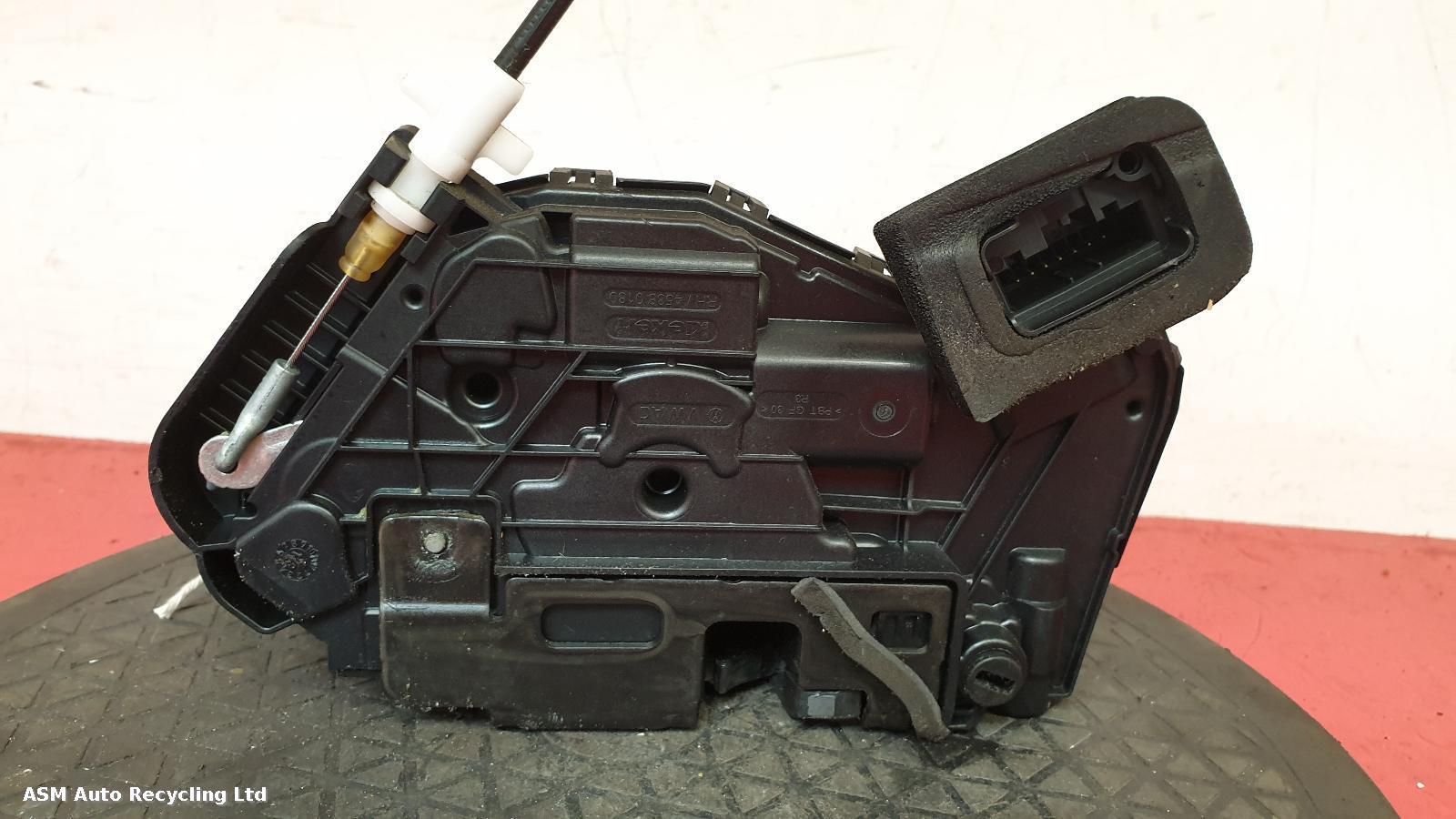 View Auto part Door Lock Assembly Seat Ateca 2018