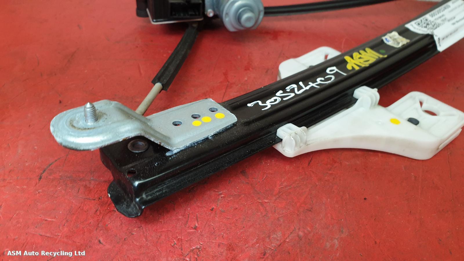 View Auto part RR Window Regulator Seat Ateca 2018