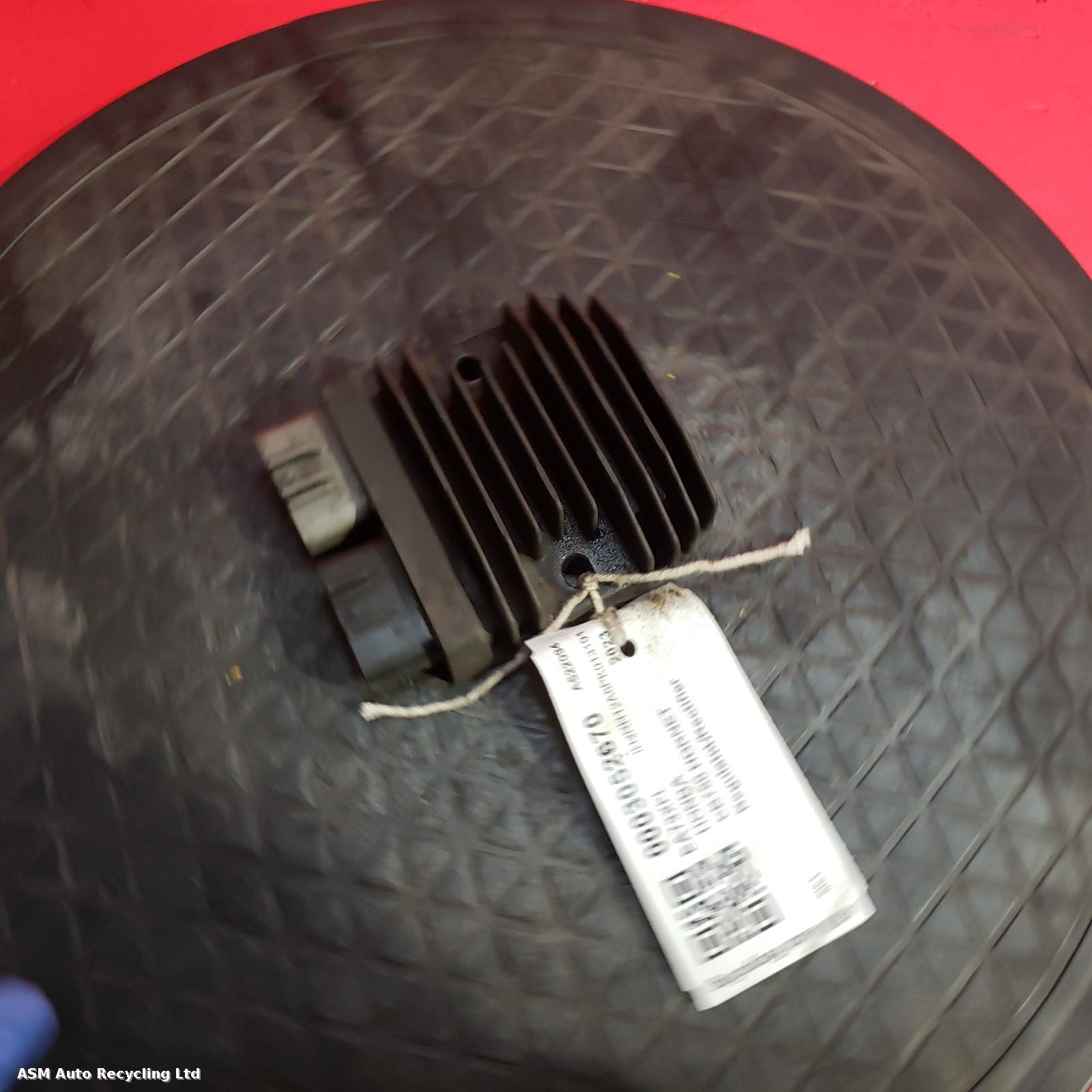 View Auto part Regulator/Rectifier Honda Cb750 Hornet 2023
