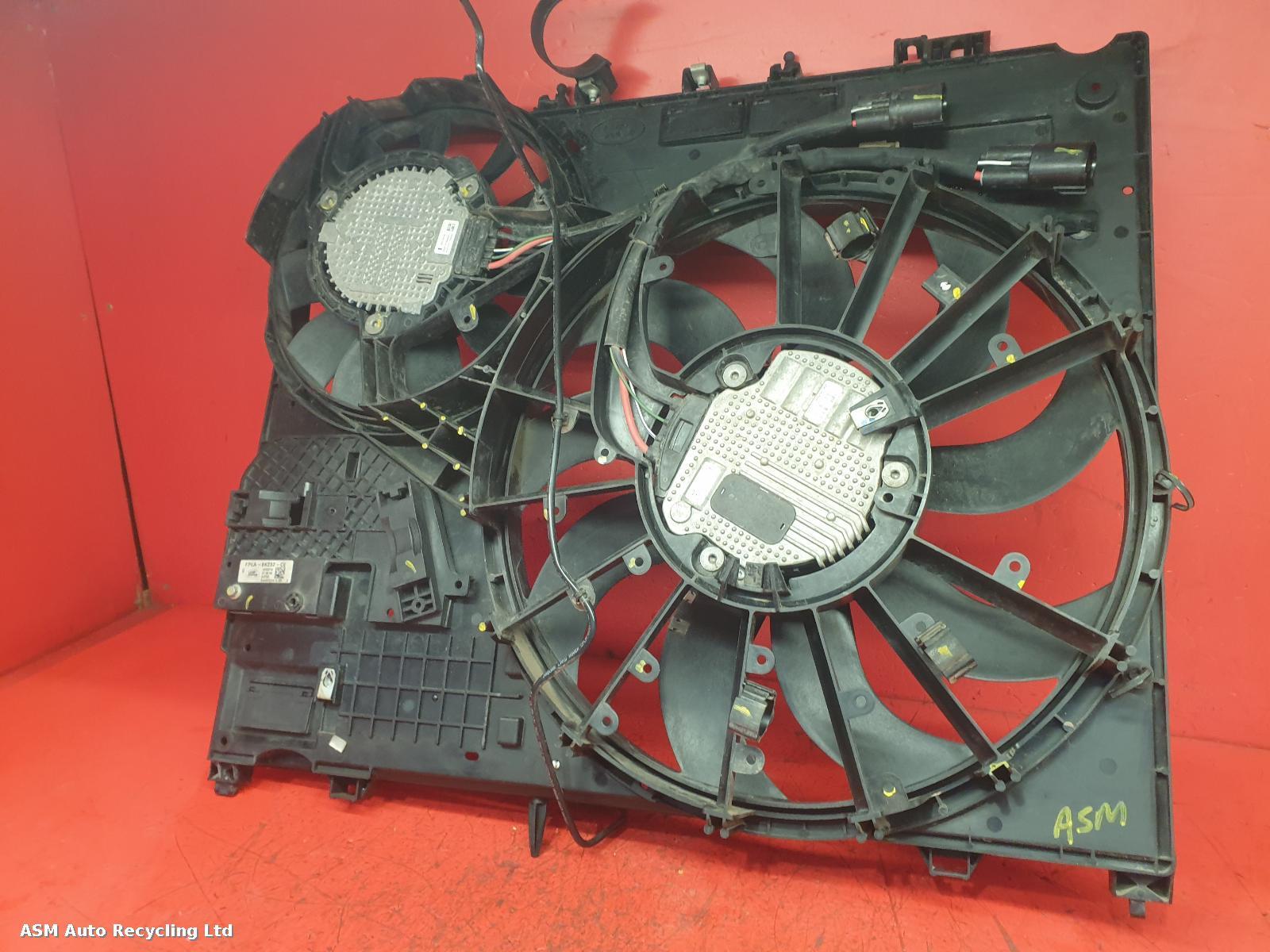 View Auto part Engine Cooling Motor Land Rover Discovery 2019
