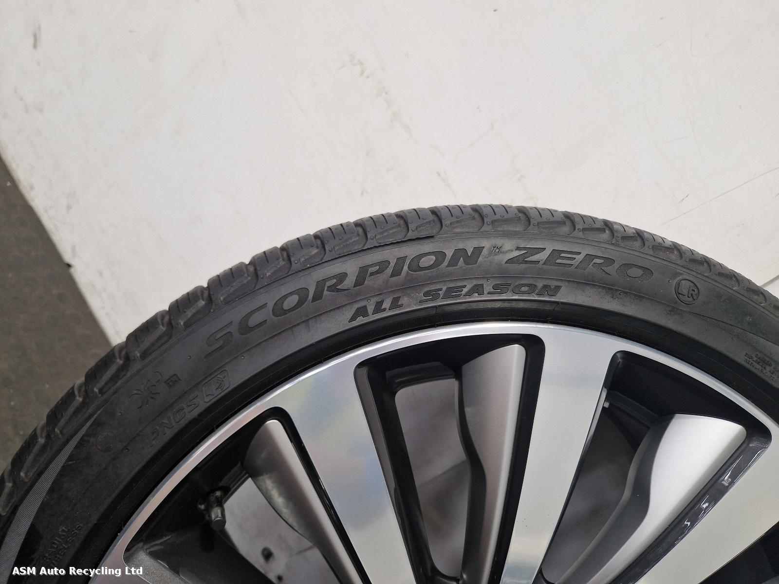 View Auto part Wheel Set Land Rover Range Rover 2024