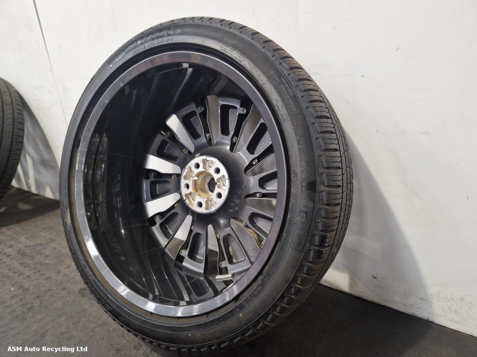 View Auto part Wheel Set Land Rover Range Rover 2024