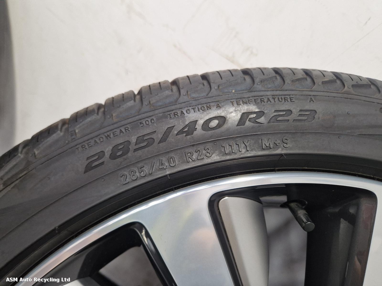 View Auto part Wheel Set Land Rover Range Rover 2024