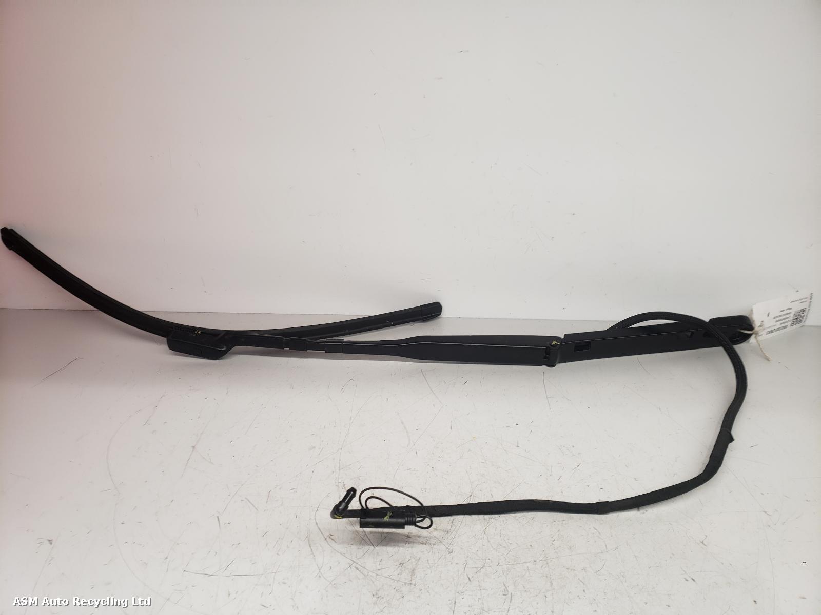 View Auto part Wiper Arm Land Rover Range Rover 2024