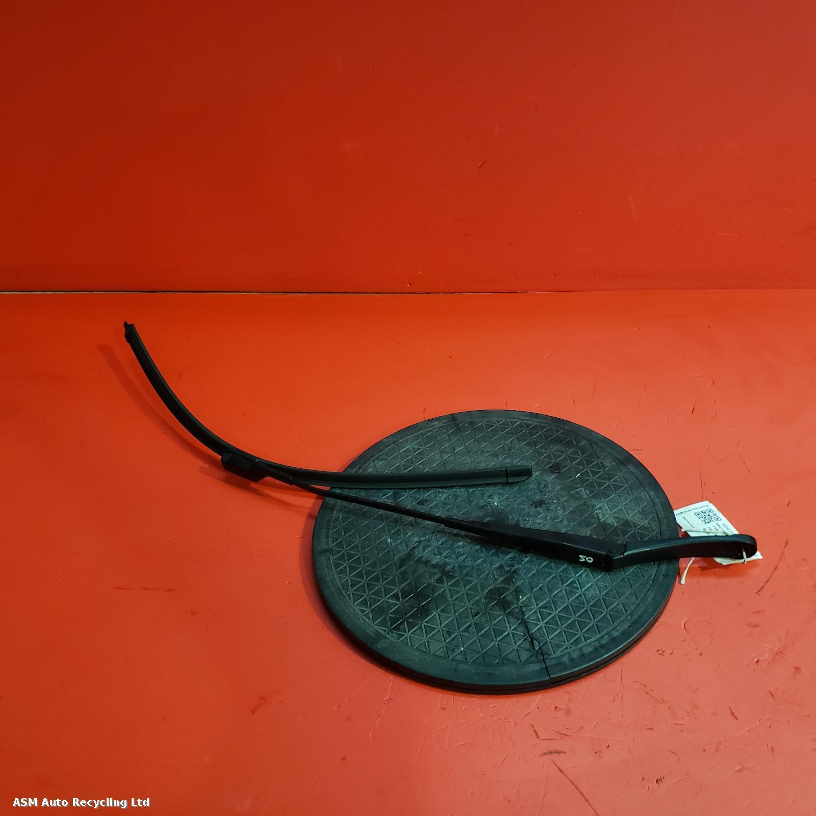 View Auto part Wiper Arm Ford Fiesta 2021