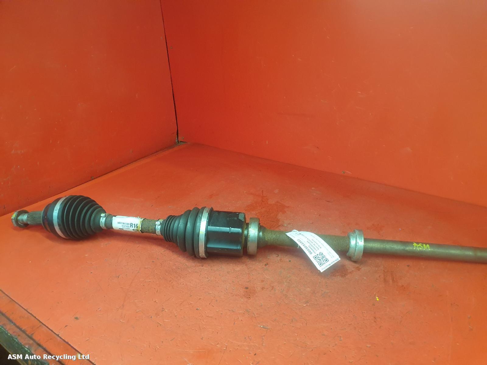 View Auto part Right Driveshaft Land Rover Range Rover Evoque 2018