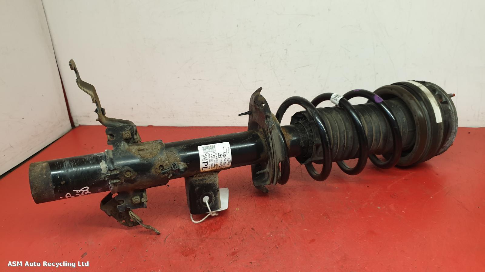 View Auto part LR Strut Land Rover Range Rover Evoque 2016