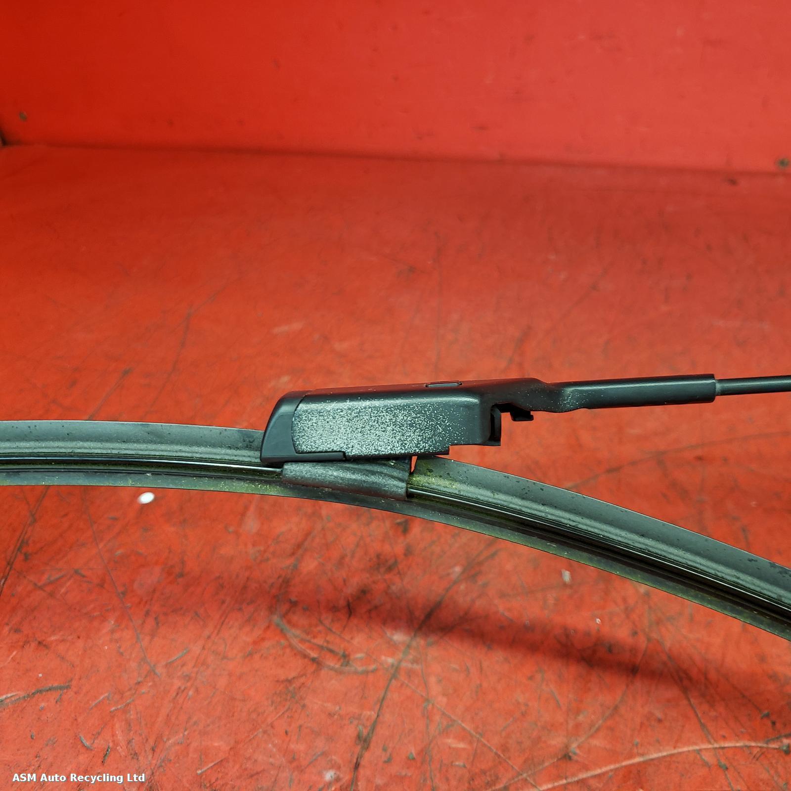 View Auto part Wiper Arm Land Rover Range Rover Evoque 2016