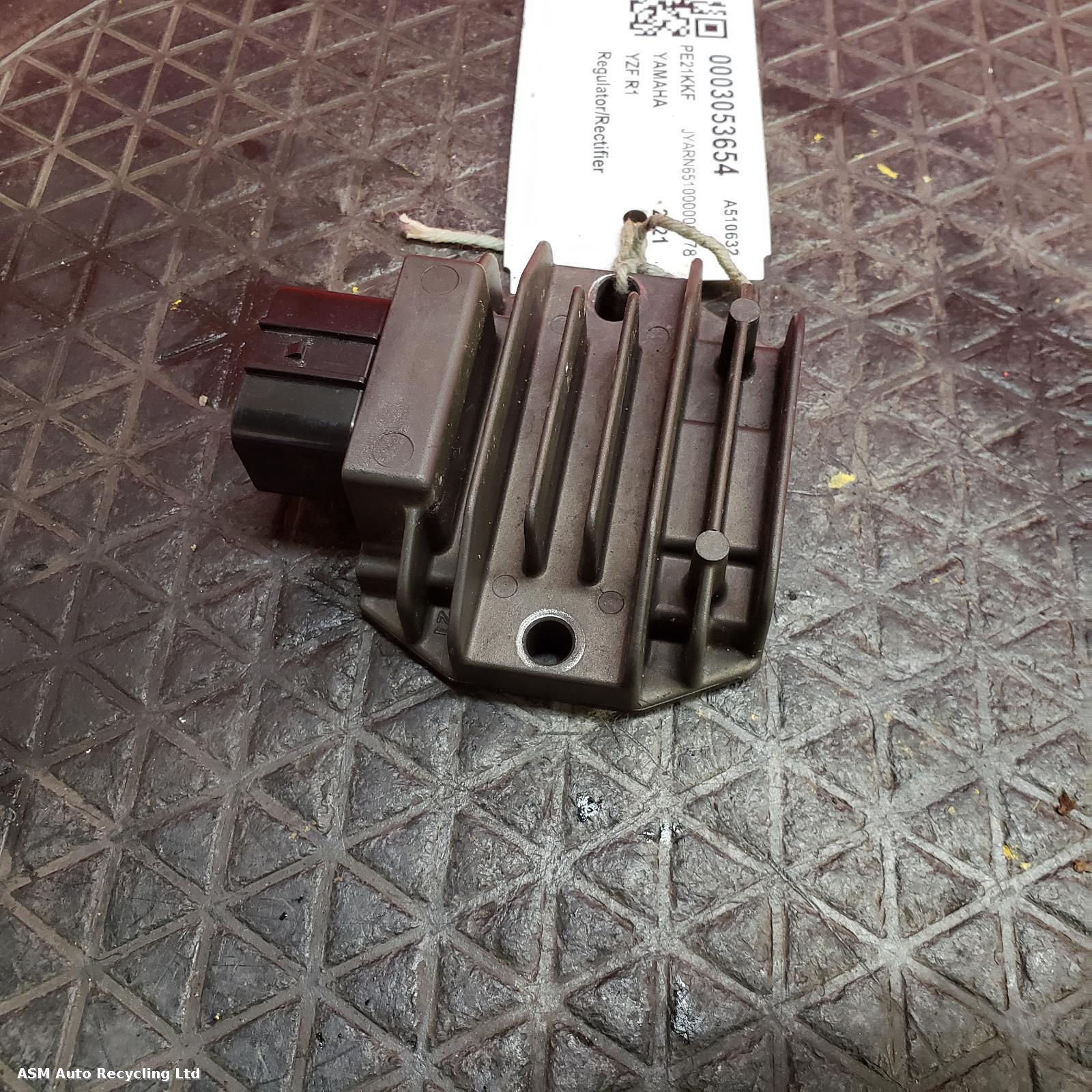 View Auto part Regulator/Rectifier Yamaha Yzf R1 2021