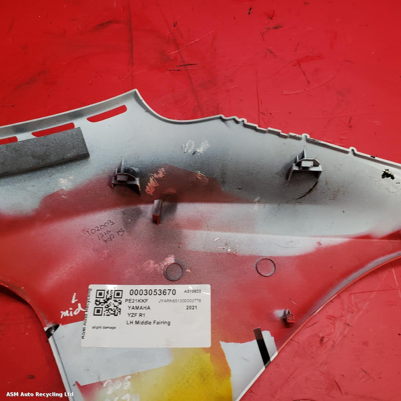 View Auto part LH Middle Fairing Yamaha Yzf R1 2021