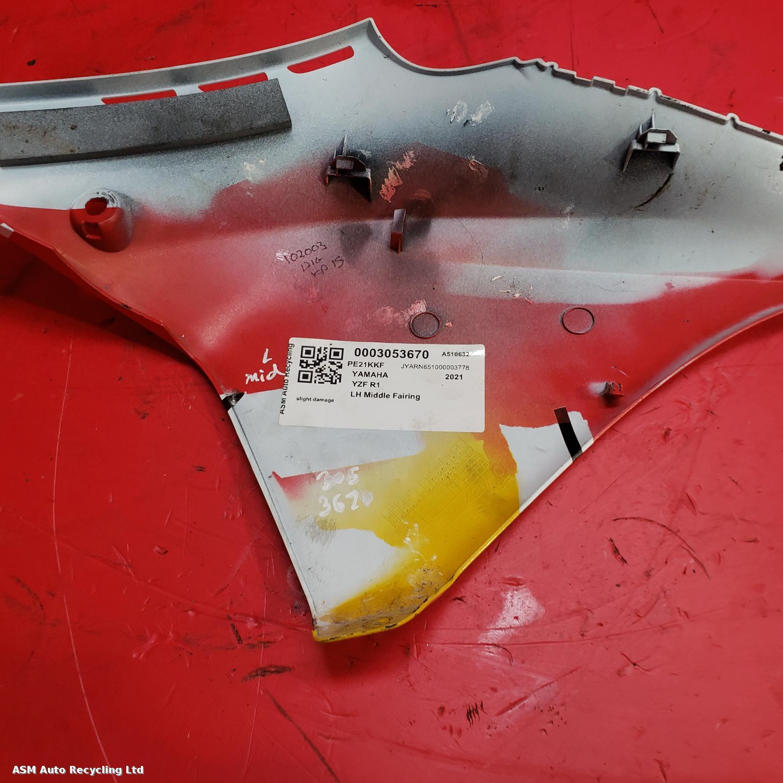 View Auto part LH Middle Fairing Yamaha Yzf R1 2021