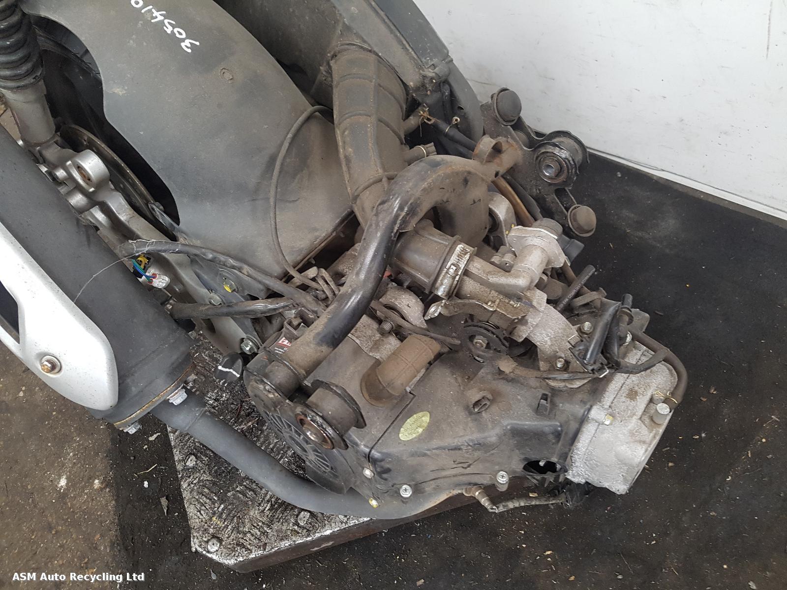 View Auto part Engine Sinnis Shuttle 125 2023