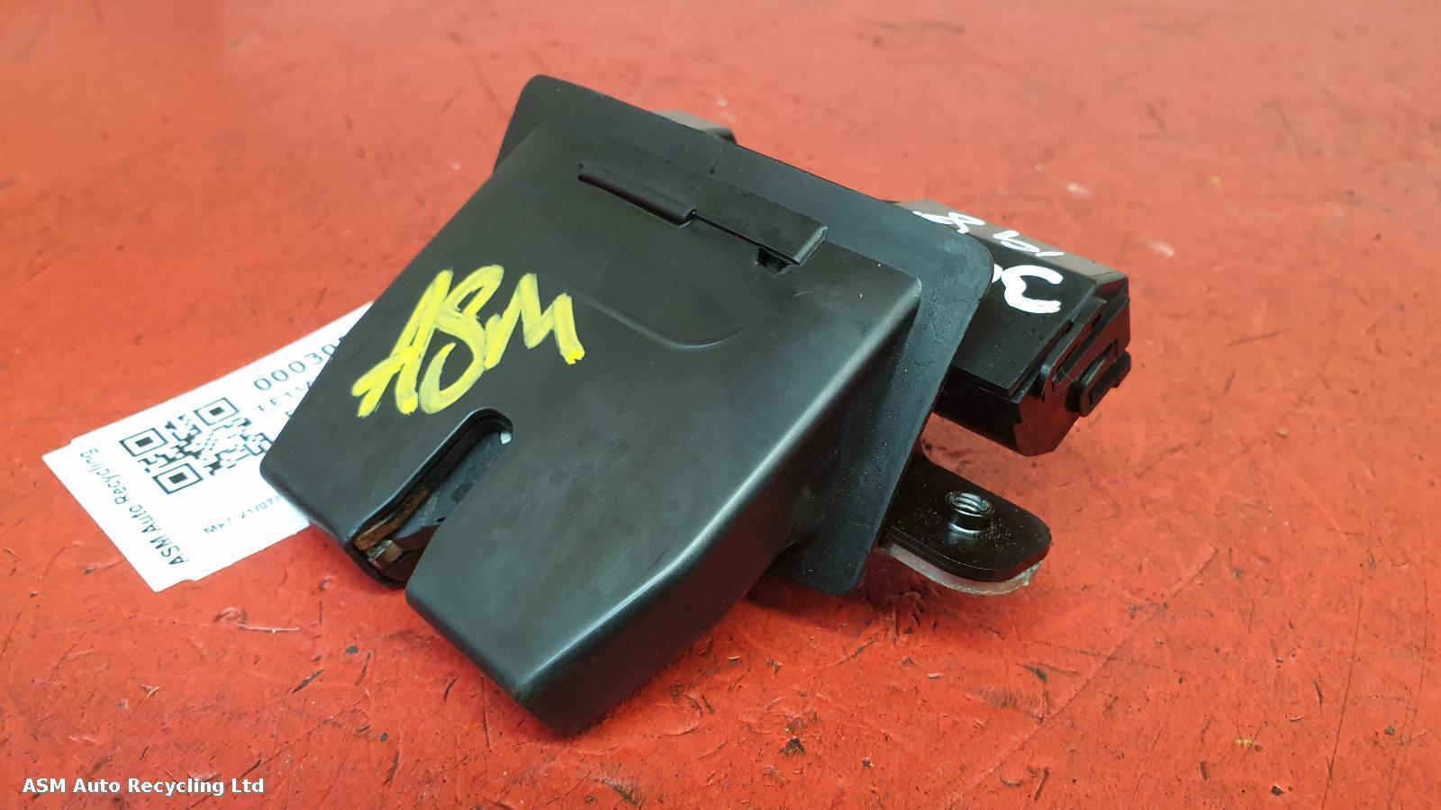 View Auto part Bootlid/Tailgate Lock Ford Fiesta 2011