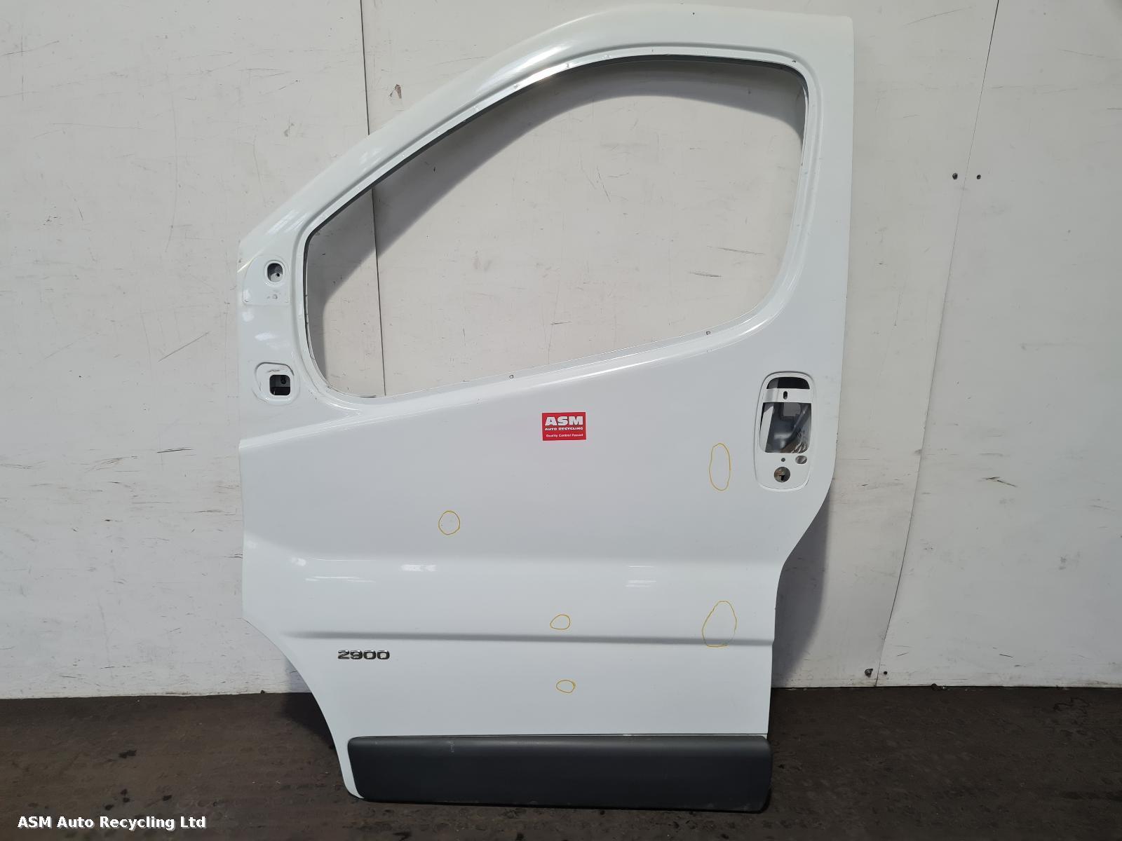 View Auto part L Front Door Vauxhall Vivaro 2013