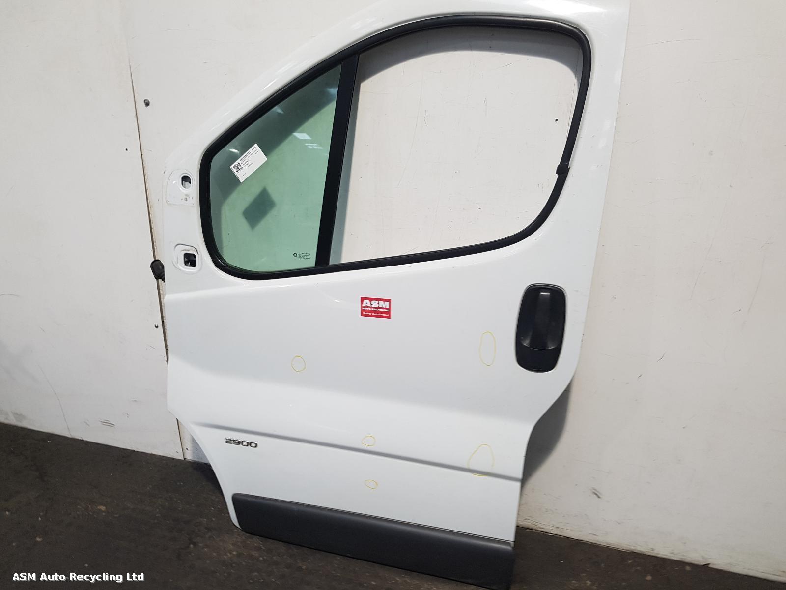 View Auto part L Front Door Vauxhall Vivaro 2013