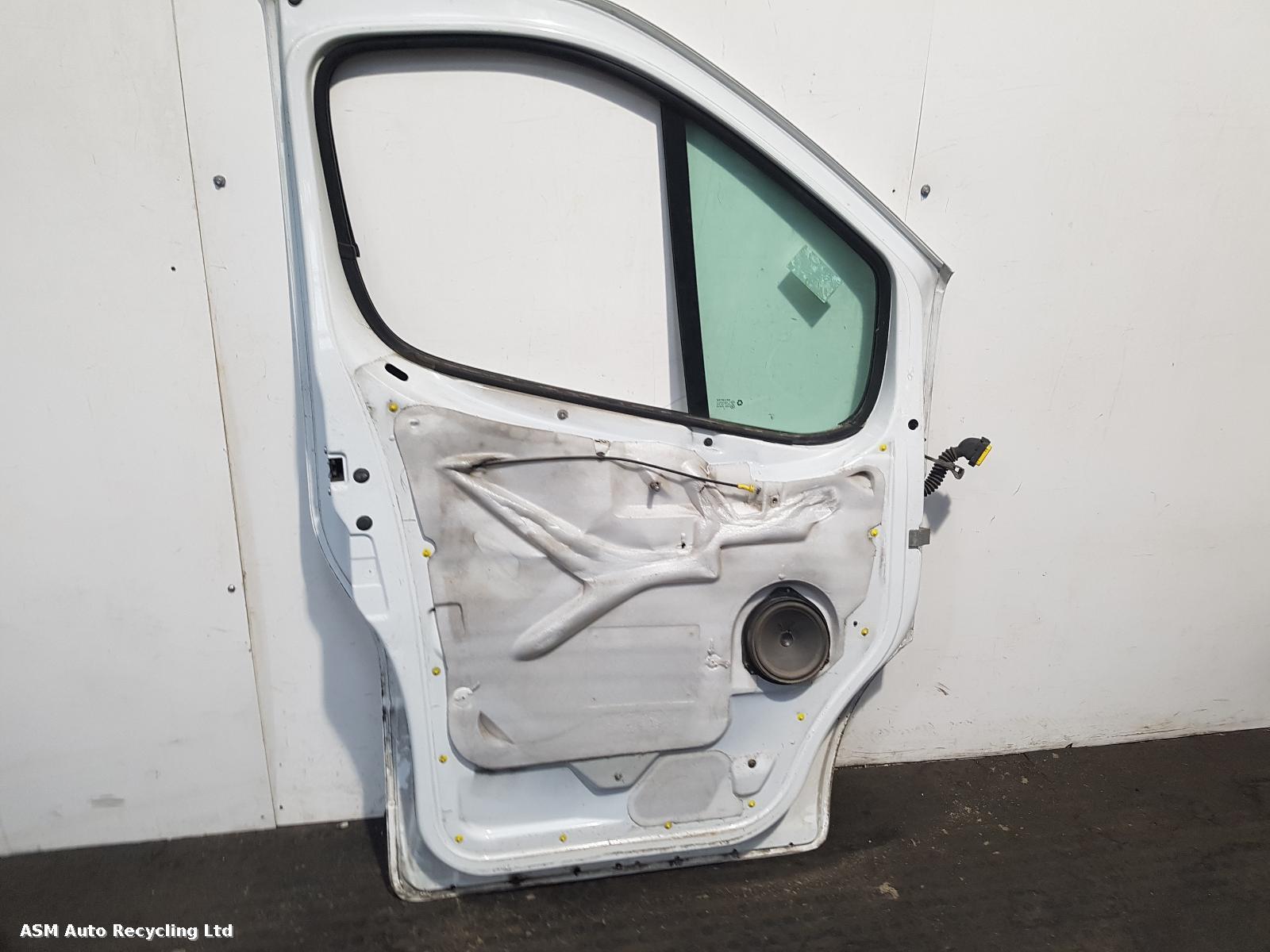 View Auto part L Front Door Vauxhall Vivaro 2013