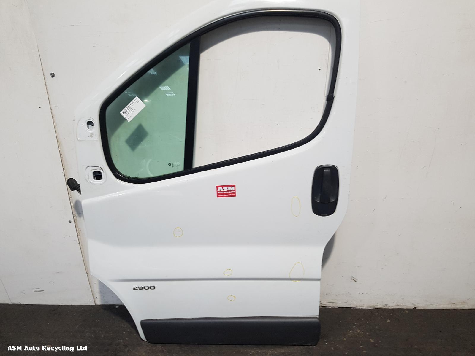 View Auto part L Front Door Vauxhall Vivaro 2013